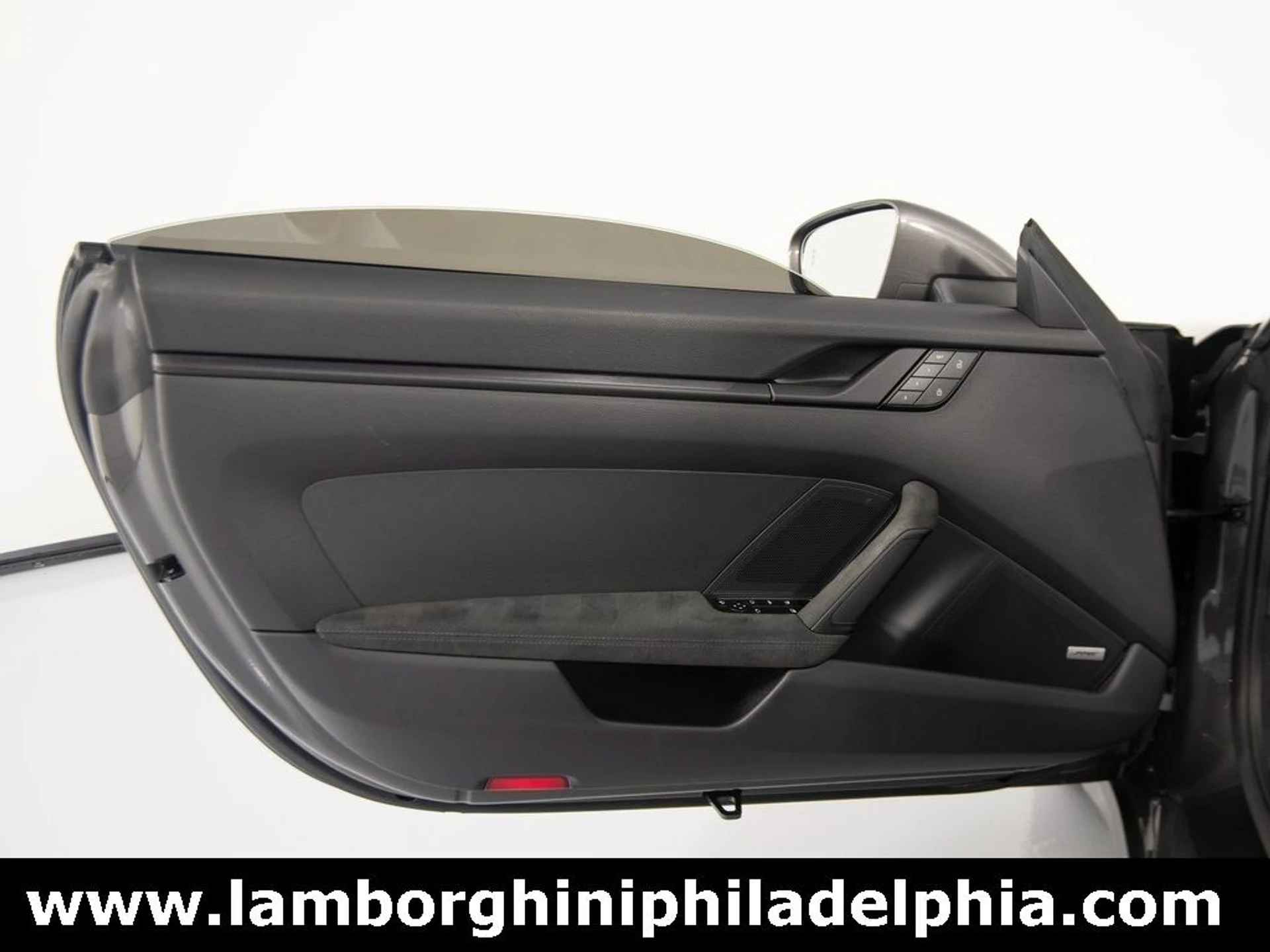 mph010_2778337615_7afe0d0049a23ce35b043b51a06e93c1x_ca766d1981