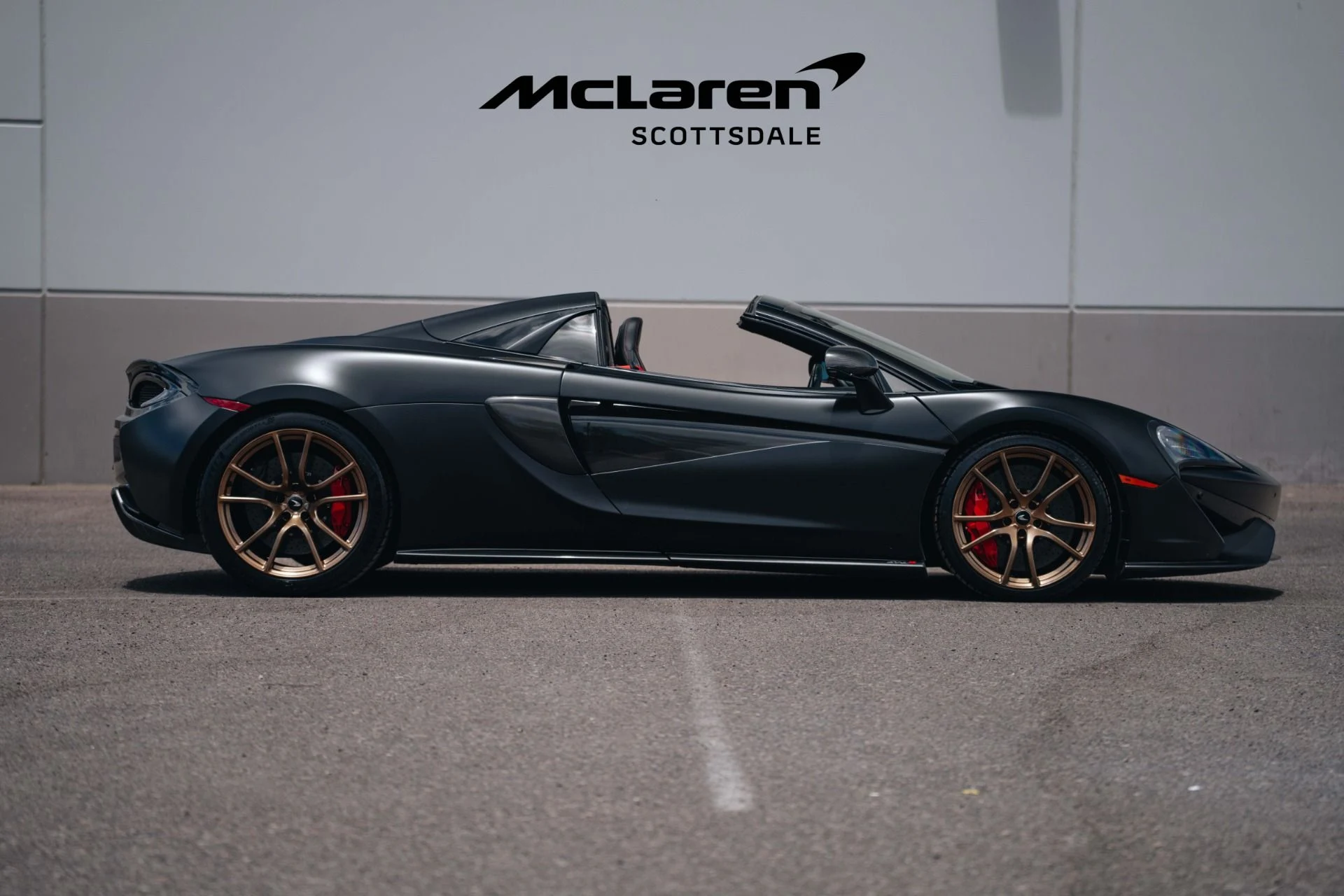 mph010_2779498070_Used_2019_MCLAREN_570_S_SPIDER_1746770648_5c80e12bc3
