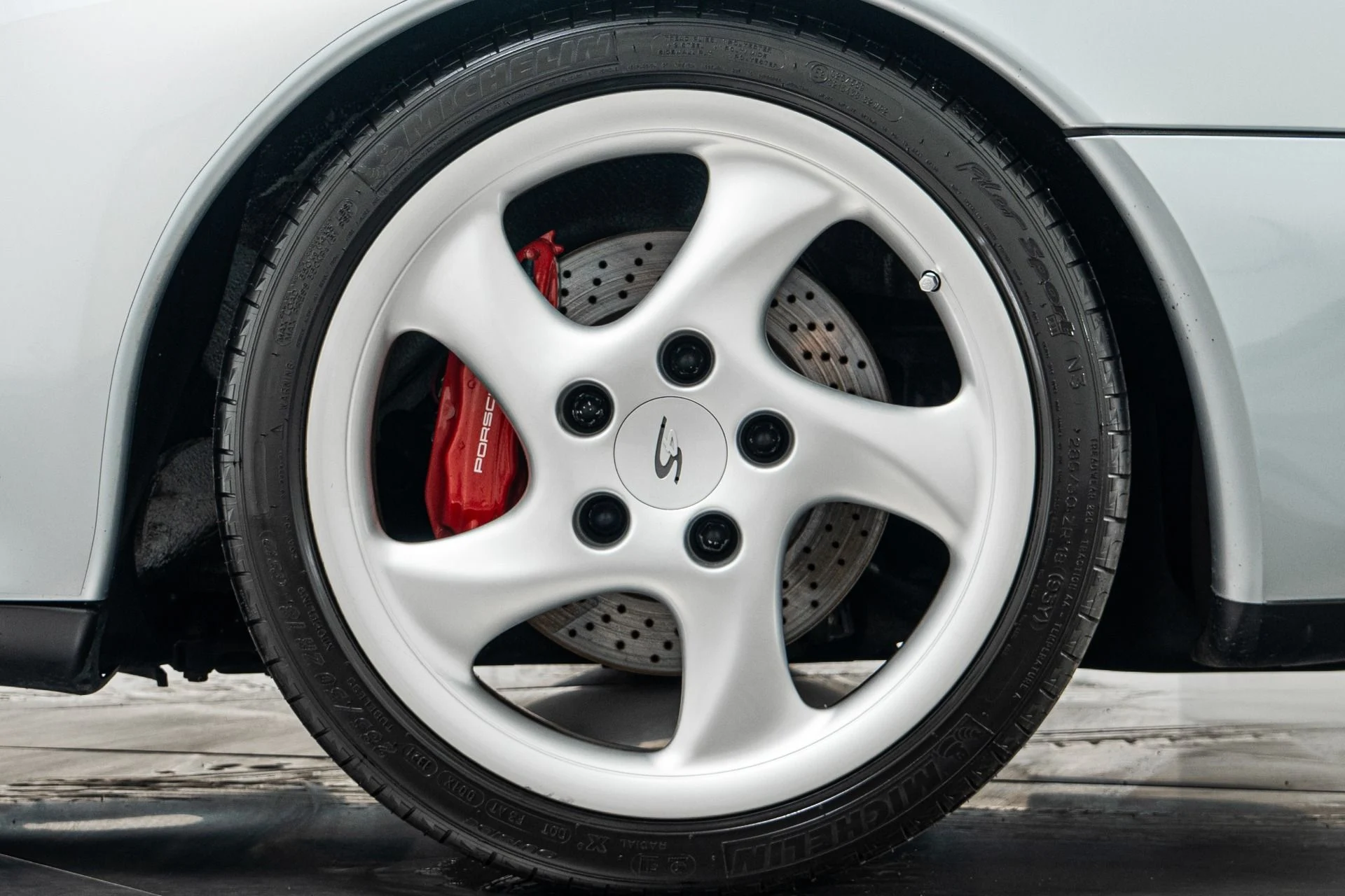 mph010_2779755622_Used_1996_Porsche_911_Carrera_4_S_Ro_W_Spec_Car_From_Italy_Porsche_PPS_Excellent_Condition_1774029333_abeaa5b4da