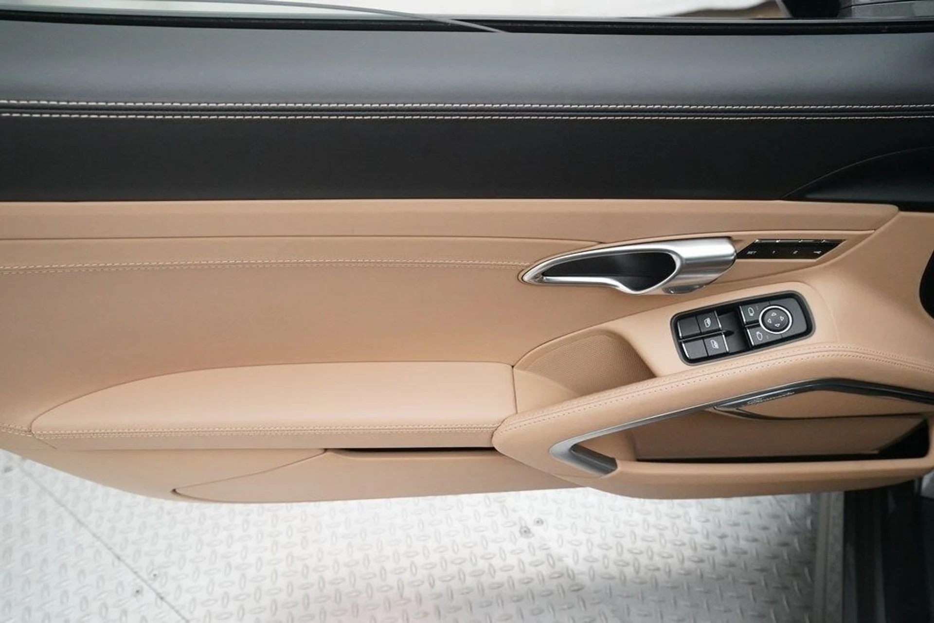 mph010_2783418725_0fdec4e96ba32300547a89c025c0c85dx_c81a949596