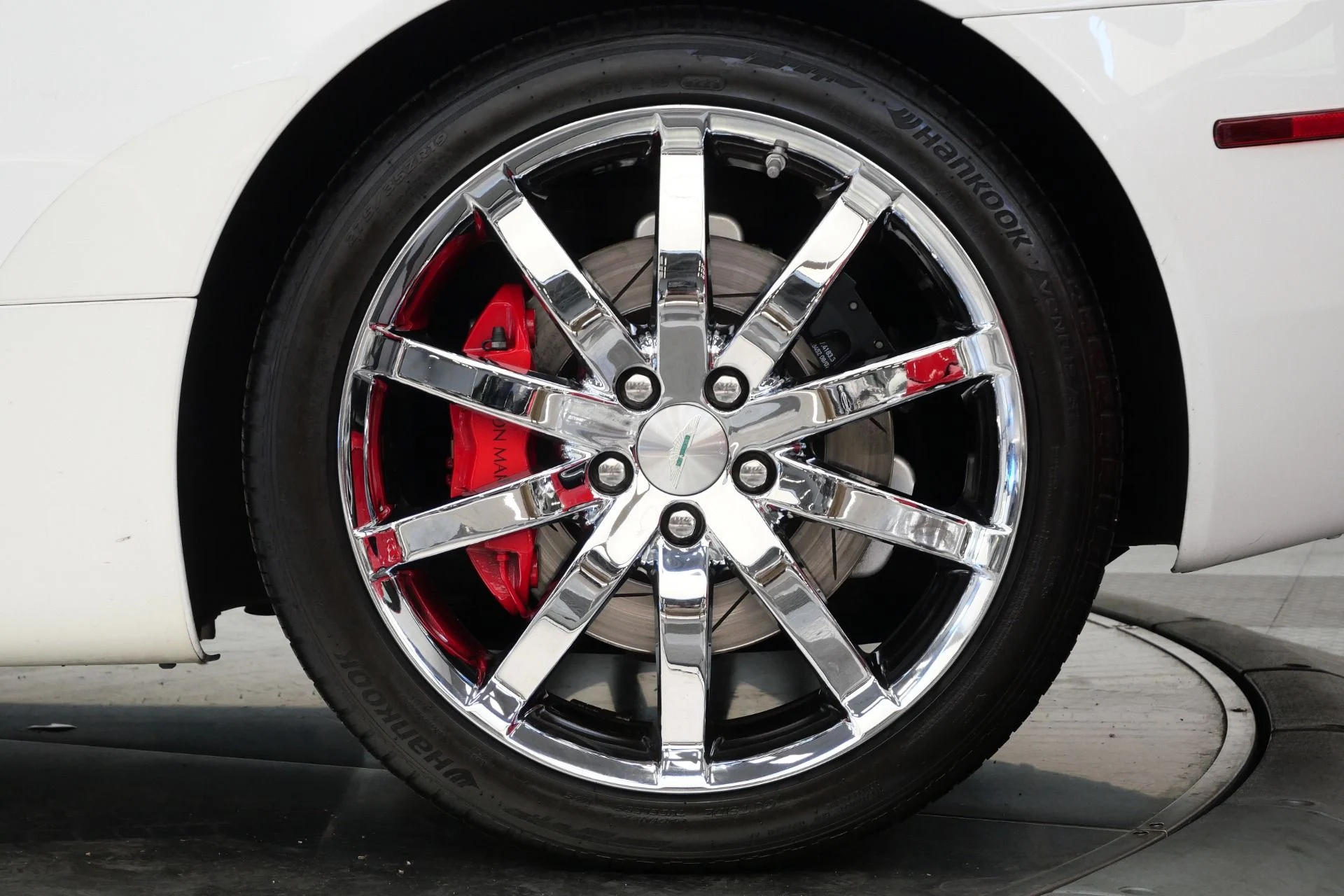 mph010_2785355344_Used_2008_Aston_Martin_DB_9_Volante_V12_Power_Chromed_Wheels_Service_Records_1779224216_e0c22e09fb