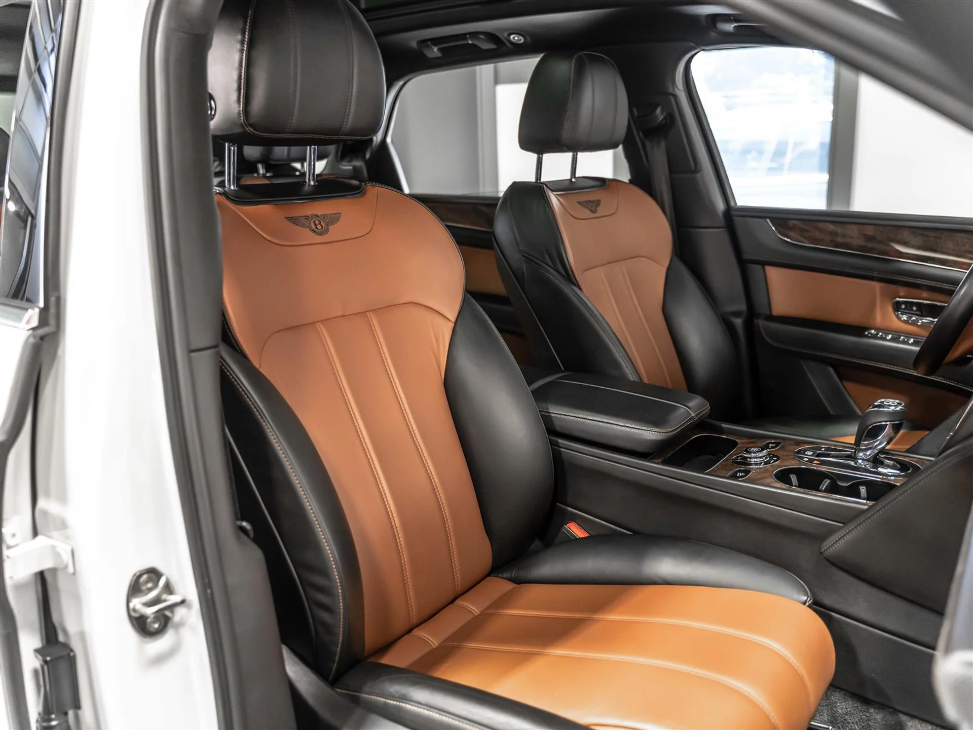 mph010_2785731387_45693e36_8684_44d6_b004_d0a9e83ebda8_9ac8a16fea