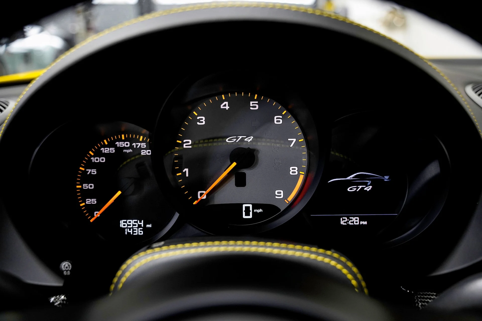 mph010_2788305125_38221ac25bd6c3c48ce069f0080a6d3cx_a6d346ce6d