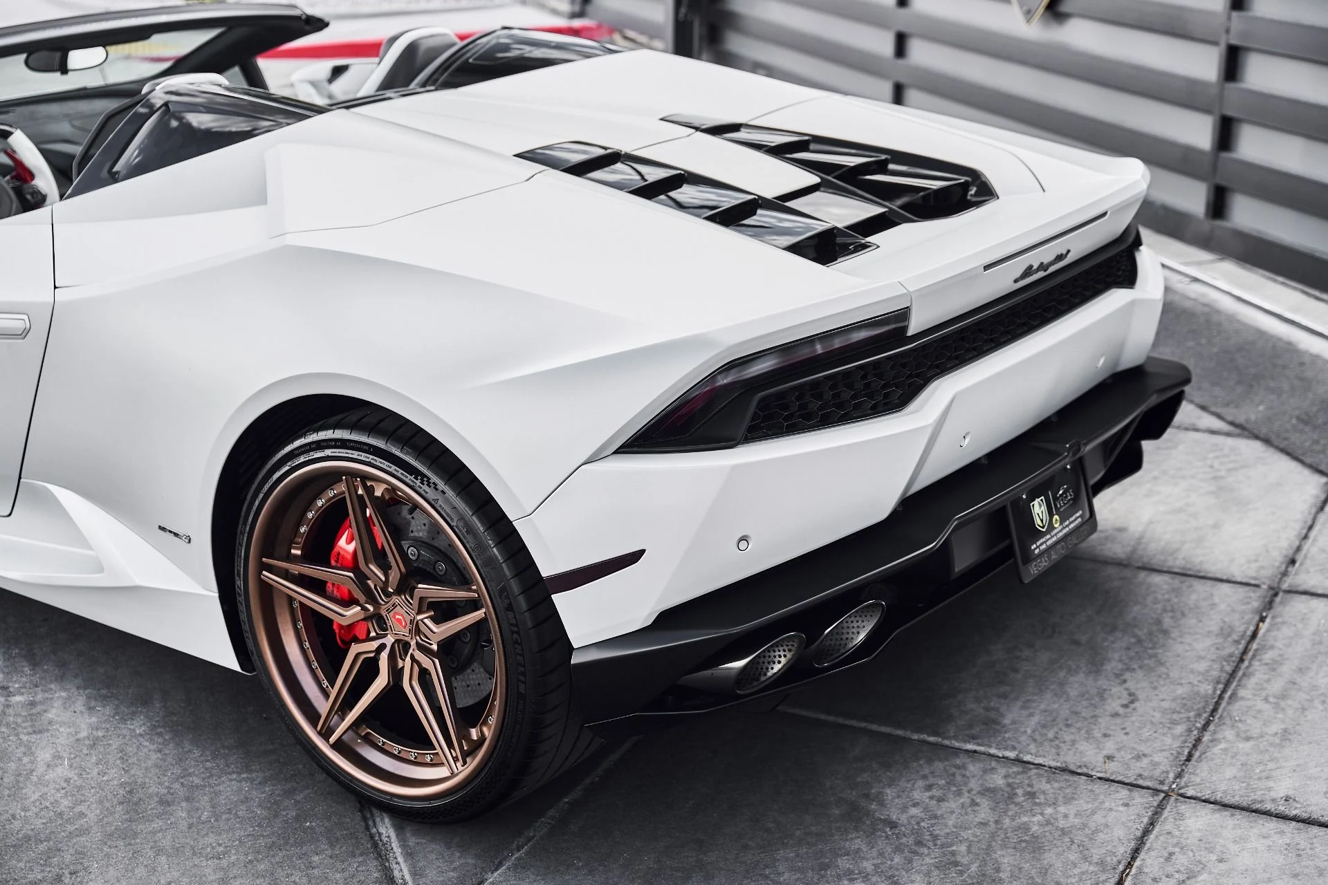 mph010_2793678178_Used_2017_Lamborghini_Huracan_1786741614_92791a48c6