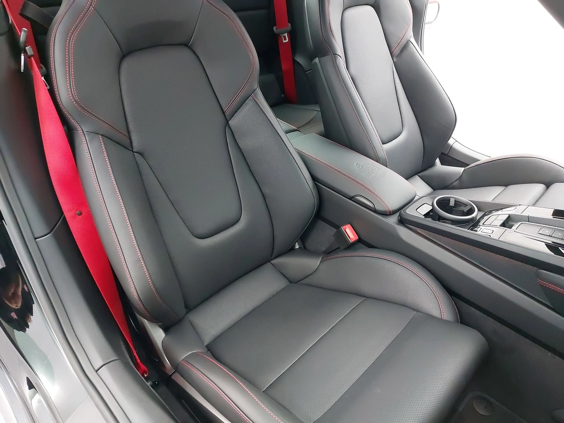 mph010_2794536003_e6456a1823400aaede31e764eacedc6fx_f8d6f42132