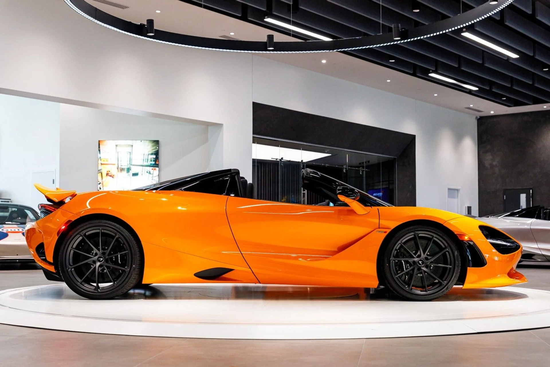 mph010_2797074679_651_p11_l_fcb80512db