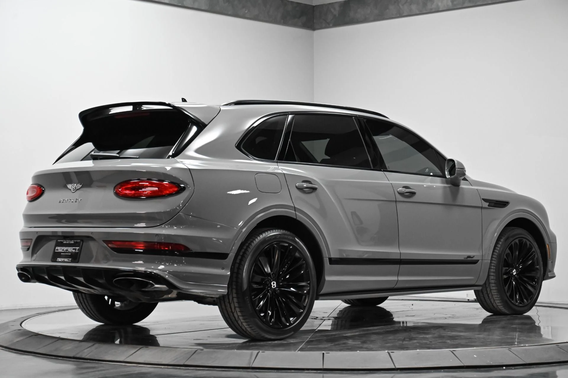 mph010_279782280_Used_2022_Bentley_Bentayga_Speed_1754348236_4ad178268e