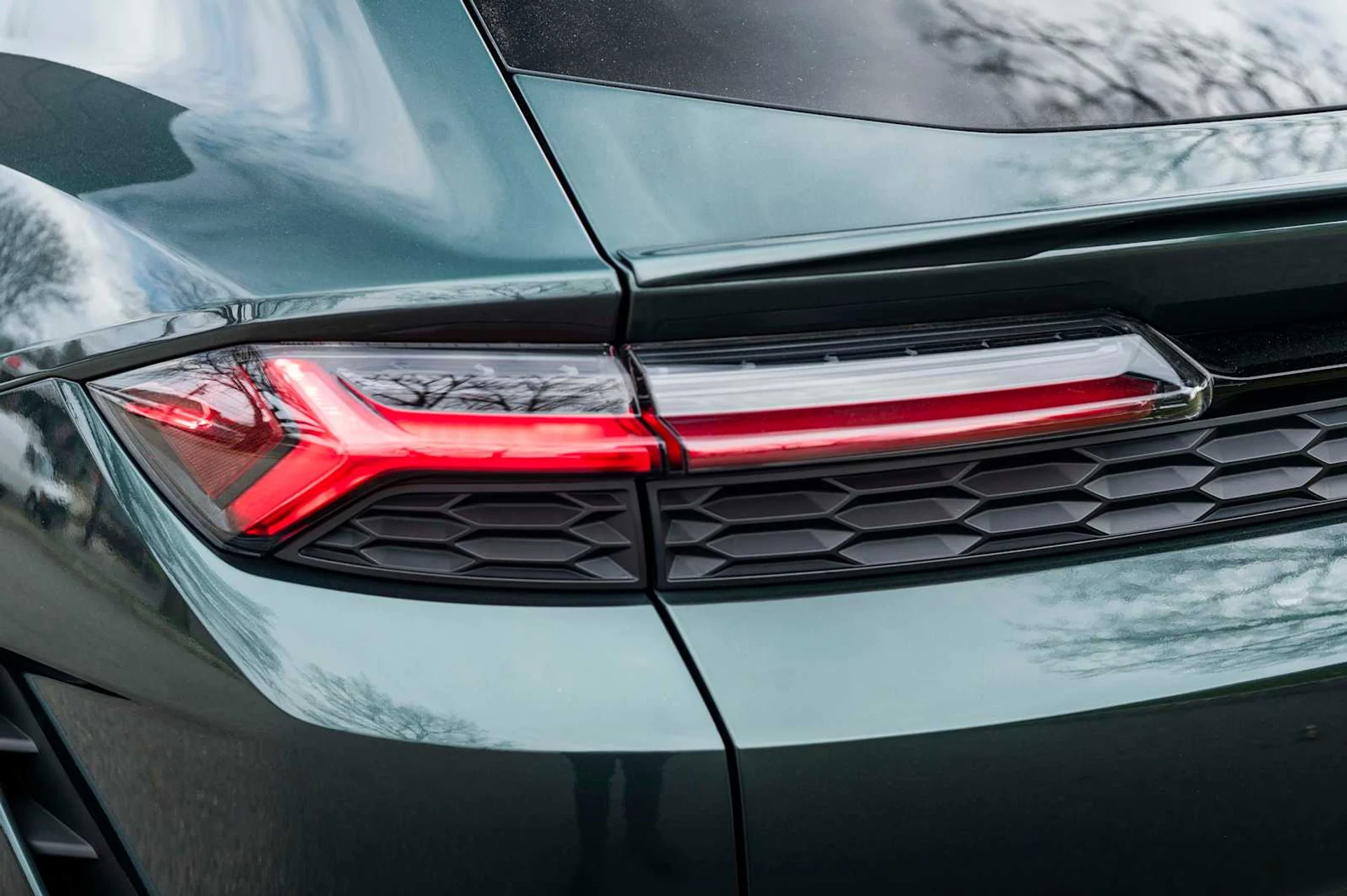 mph010_2802422936_d827504e92fddbbbc7a11308b1de17f7x_6706b5bf0e