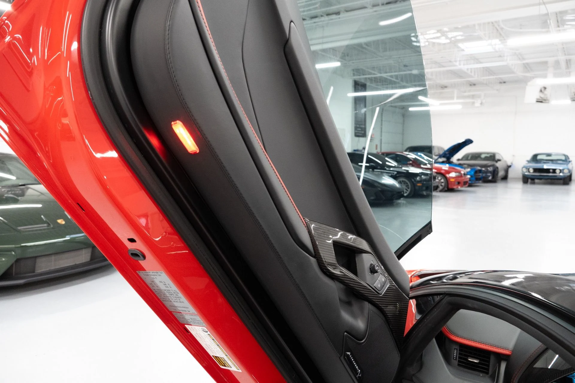 mph010_2802682232_Used_2018_Lamborghini_Aventador_LP_740_4_S_1772662889_06077e08e3