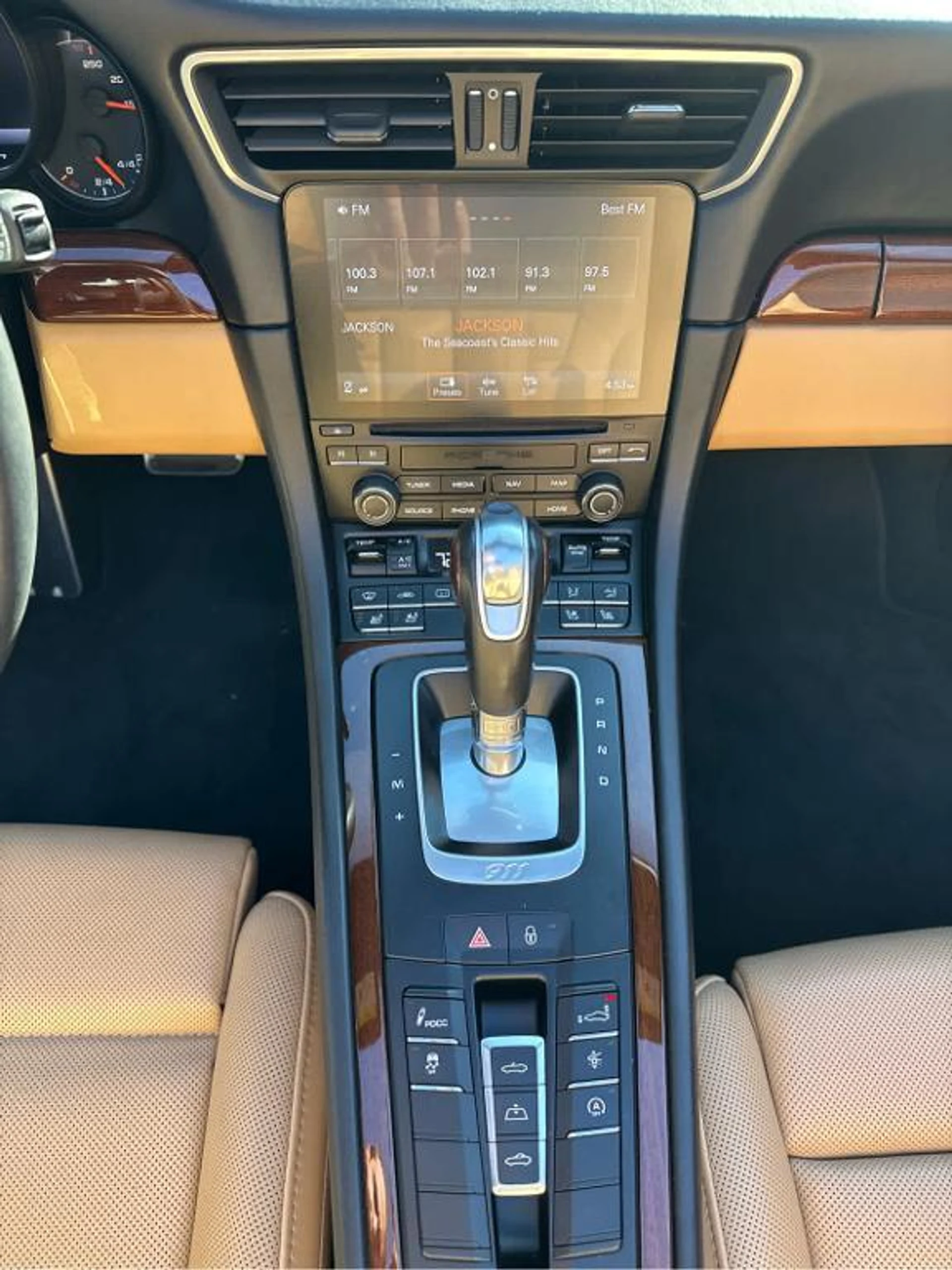 mph010_2802767704_M_Cgu_Lmcx_I6rf_Dk_U_Qwq_H_Ln5q_MA_d4f64a6b90