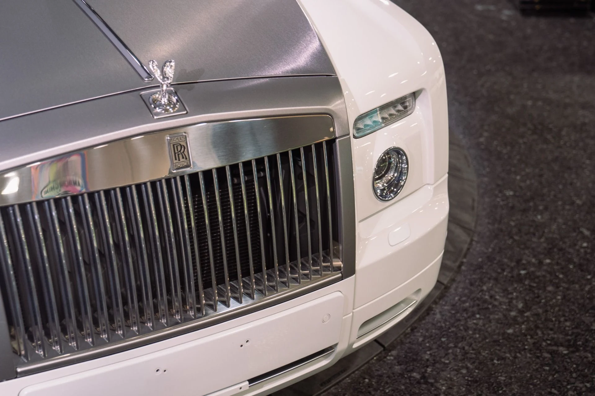 mph010_2806135159_Used_2009_Rolls_Royce_Phantom_Coupe_Custom_Forged_Wheels_1791921281_36c730bea8