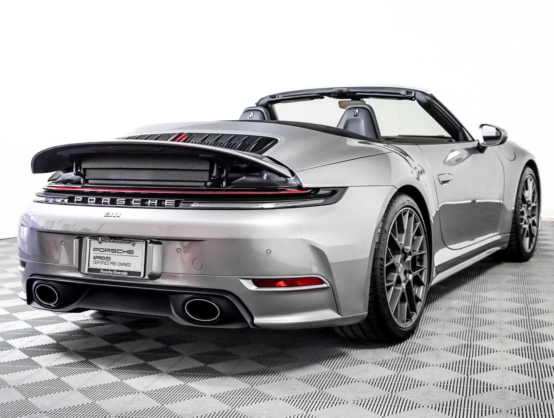 mph010_2806584535_567db98bd2173e784009fd7f2bea6bd7_4b986c06b7