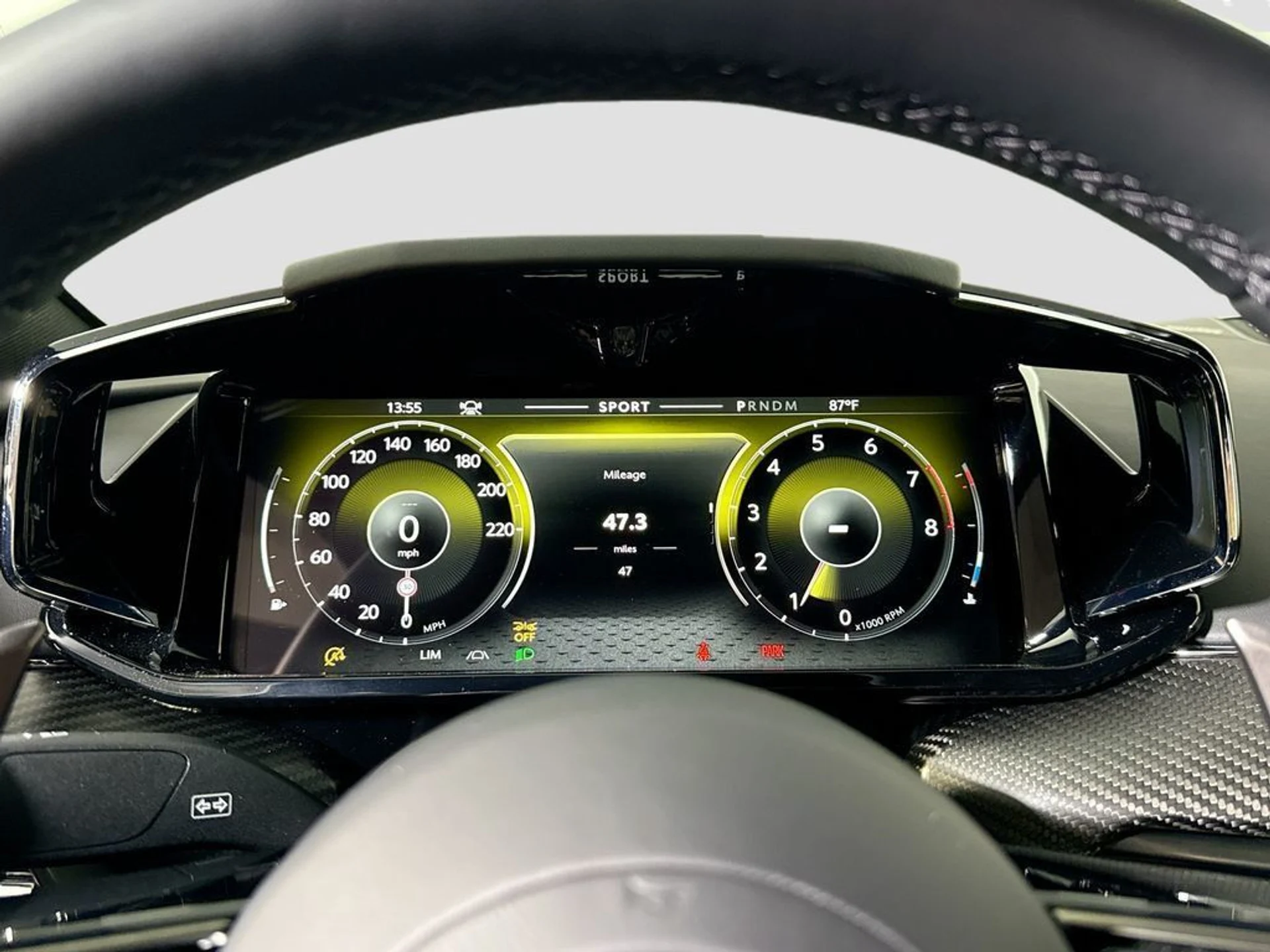 mph010_2812817460_new_2026_aston_martin_vantage_scoupe_11350_23038308_11_1024_ee6a16a3ec