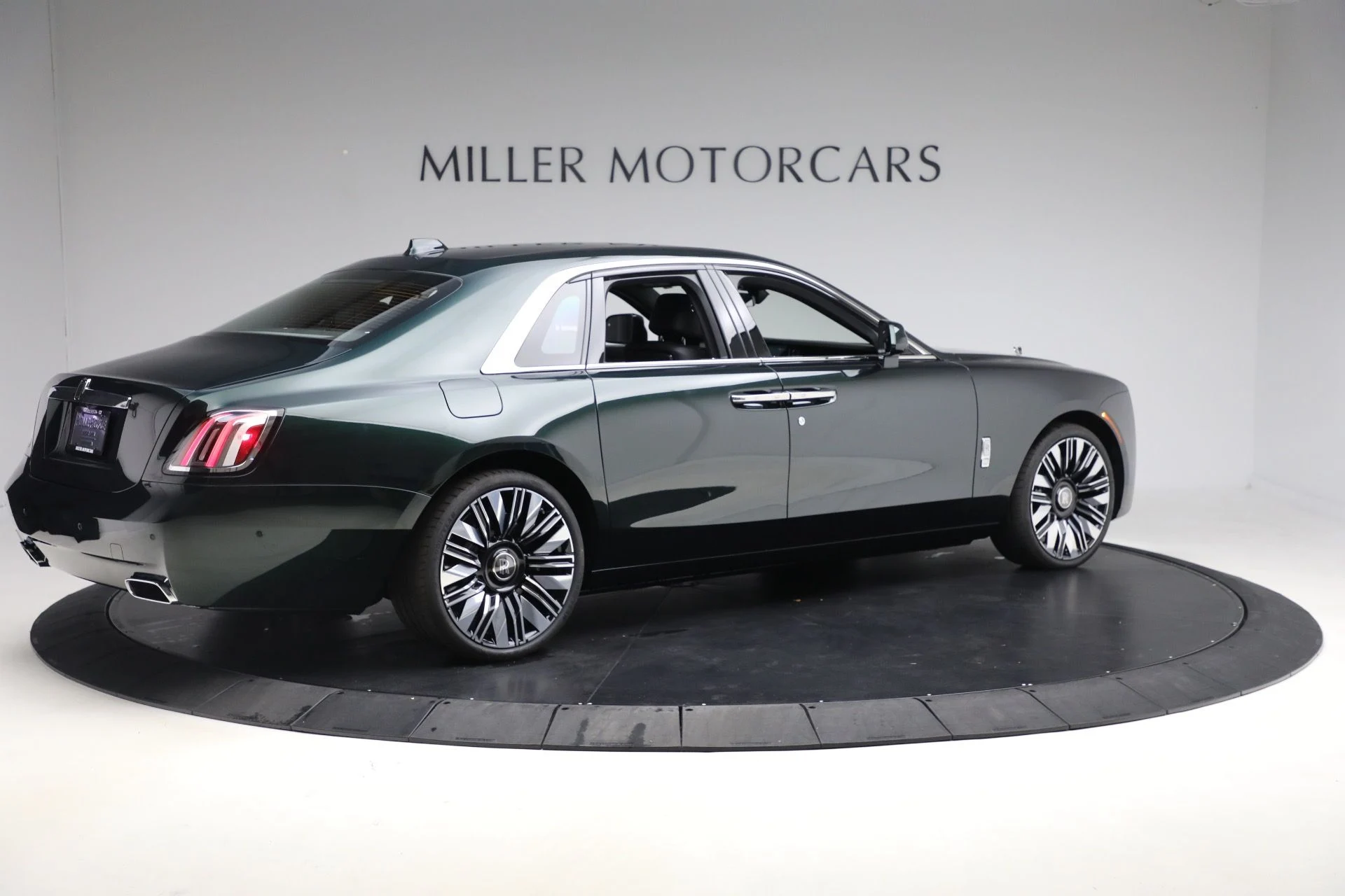 mph010_2815491503_New_2026_Rolls_Royce_Ghost_c4c8125c0b