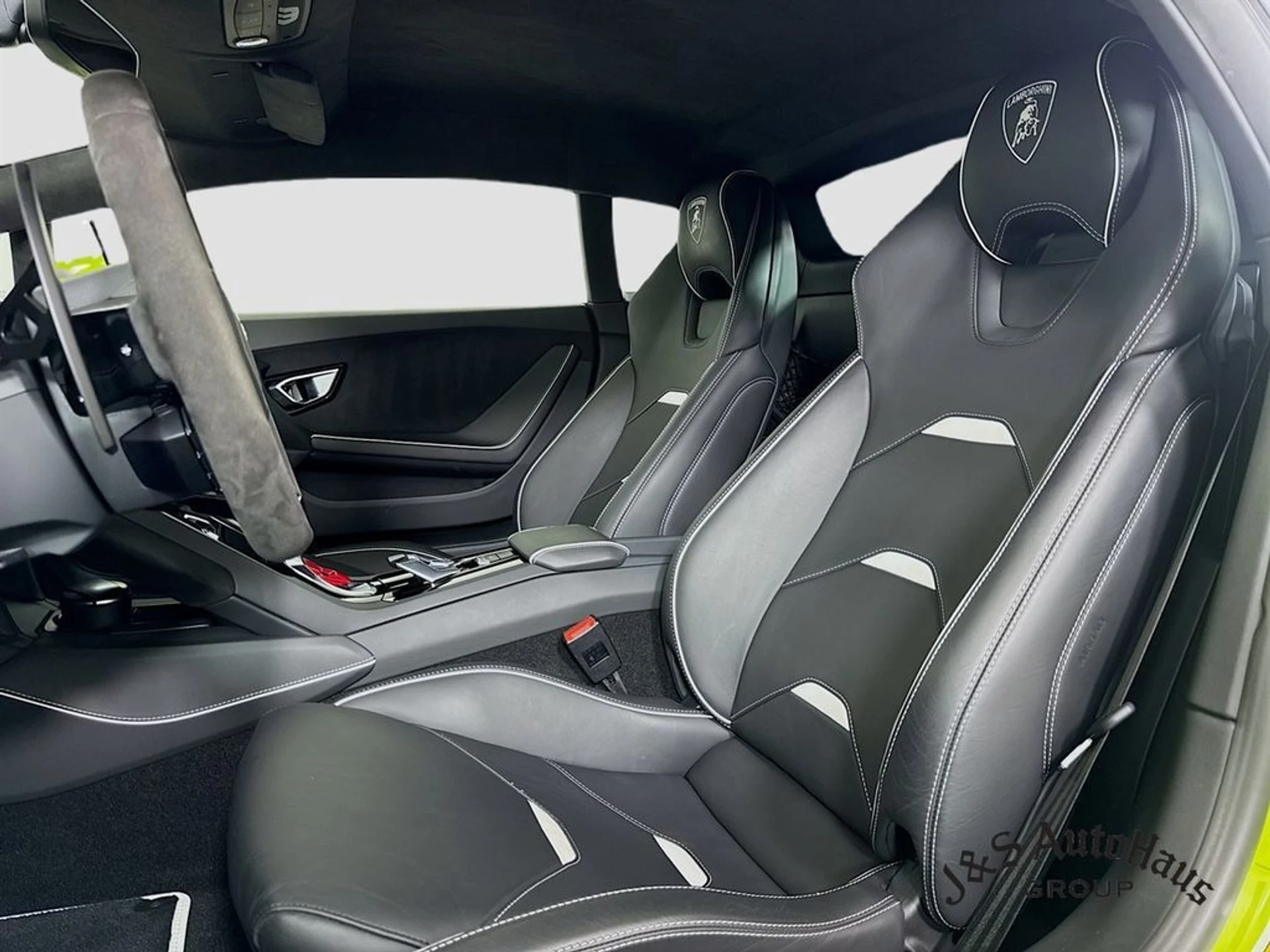 mph010_2817887852_pyv5fv9l26hwuztb2tovt682crpv_dd49f0c3bc