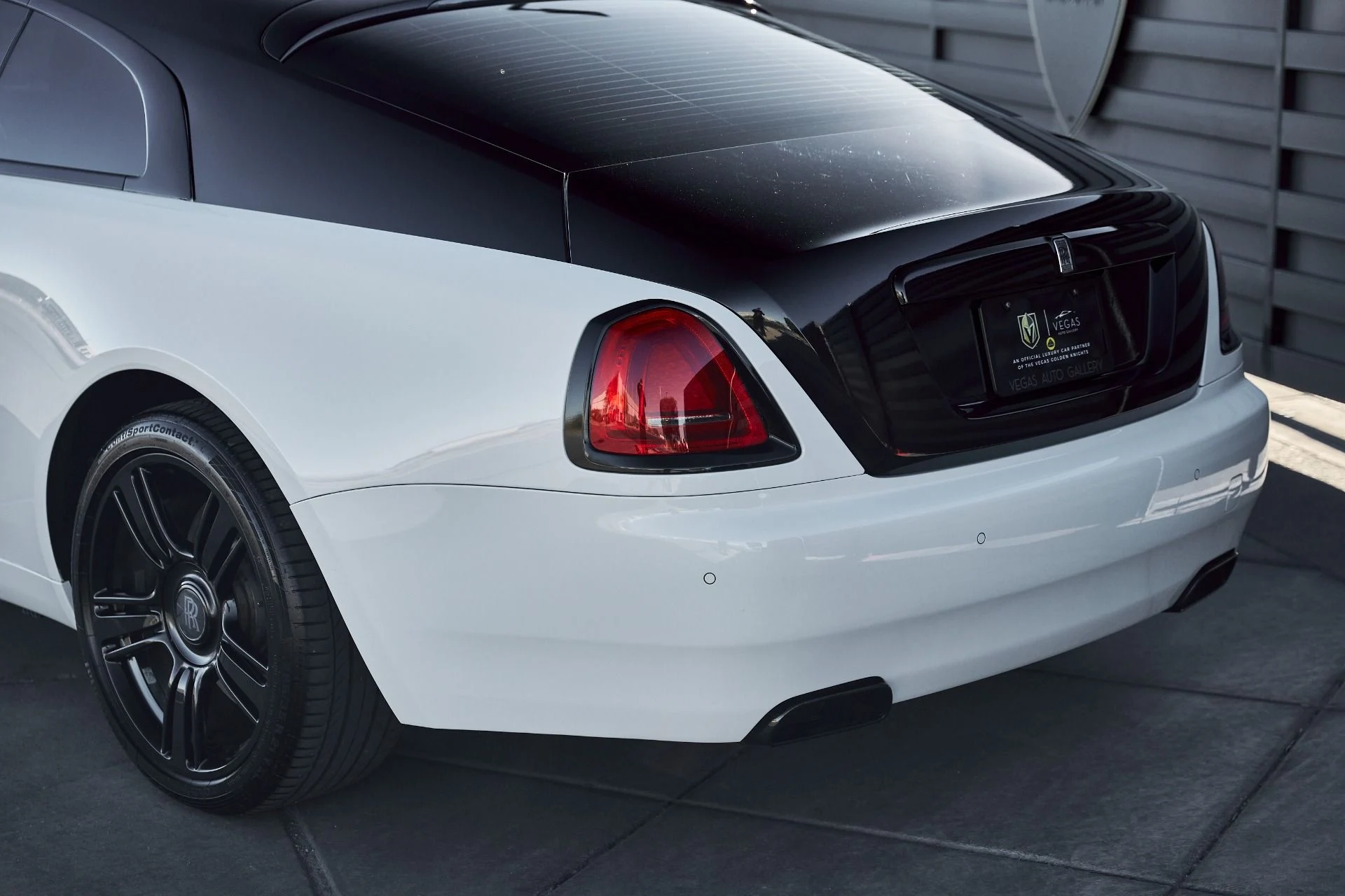 mph010_2819501798_Used_2015_Rolls_Royce_Wraith_Base_1767063486_dbd95028e3