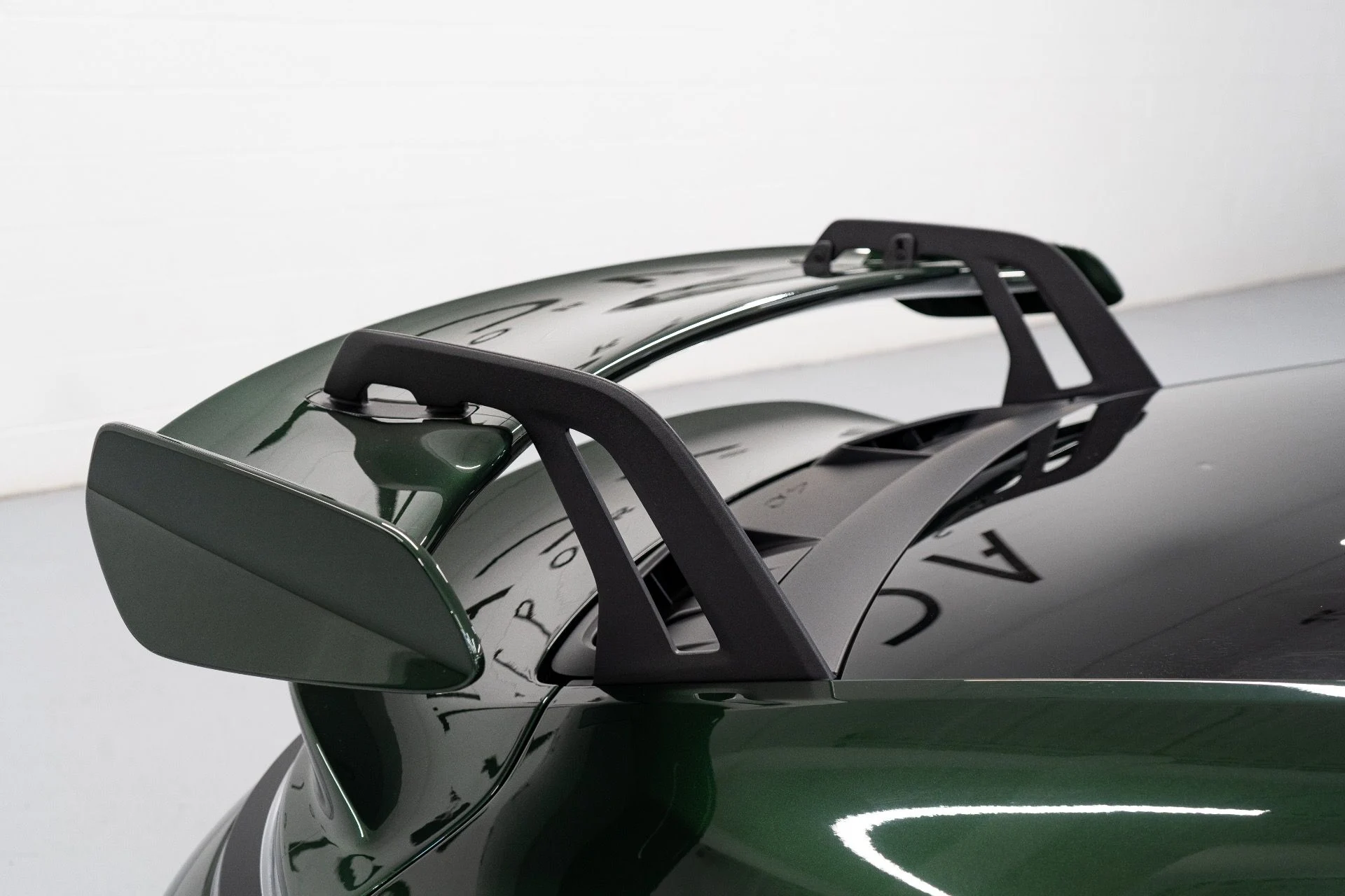 mph010_2819770873_Used_2026_Porsche_911_GT_3_1766611800_36f214602a