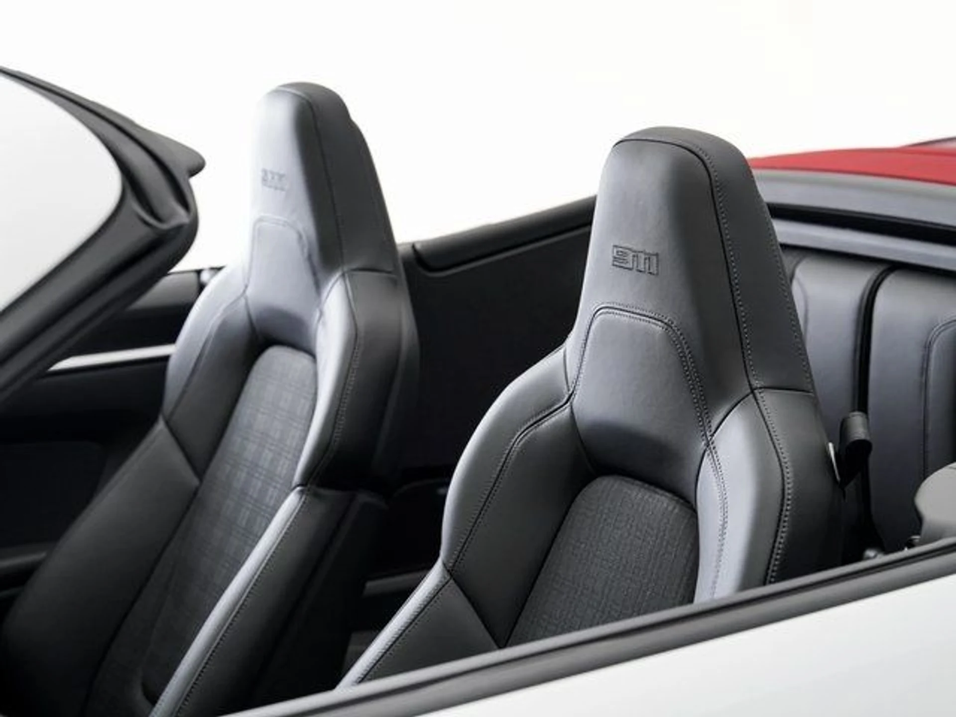 mph010_282954965_eab950704aaf6f7370b63b50cd55c23e_f536f7bca5