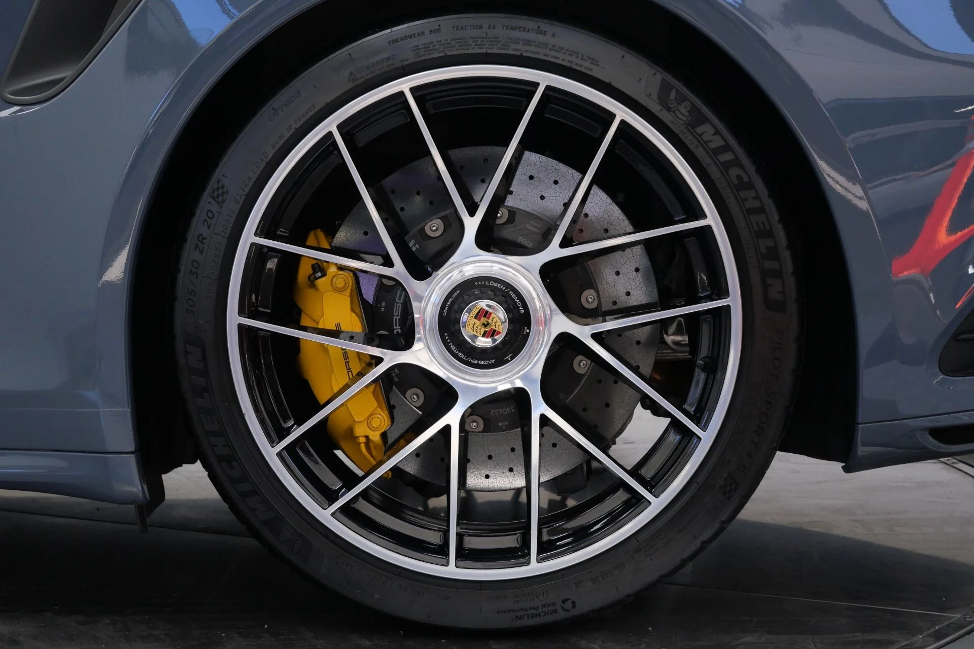 mph010_2839441505_Used_2017_Porsche_911_Turbo_S_Aerokit_Turbo_Burmester_Audio_1781208187_77e64f0dd7