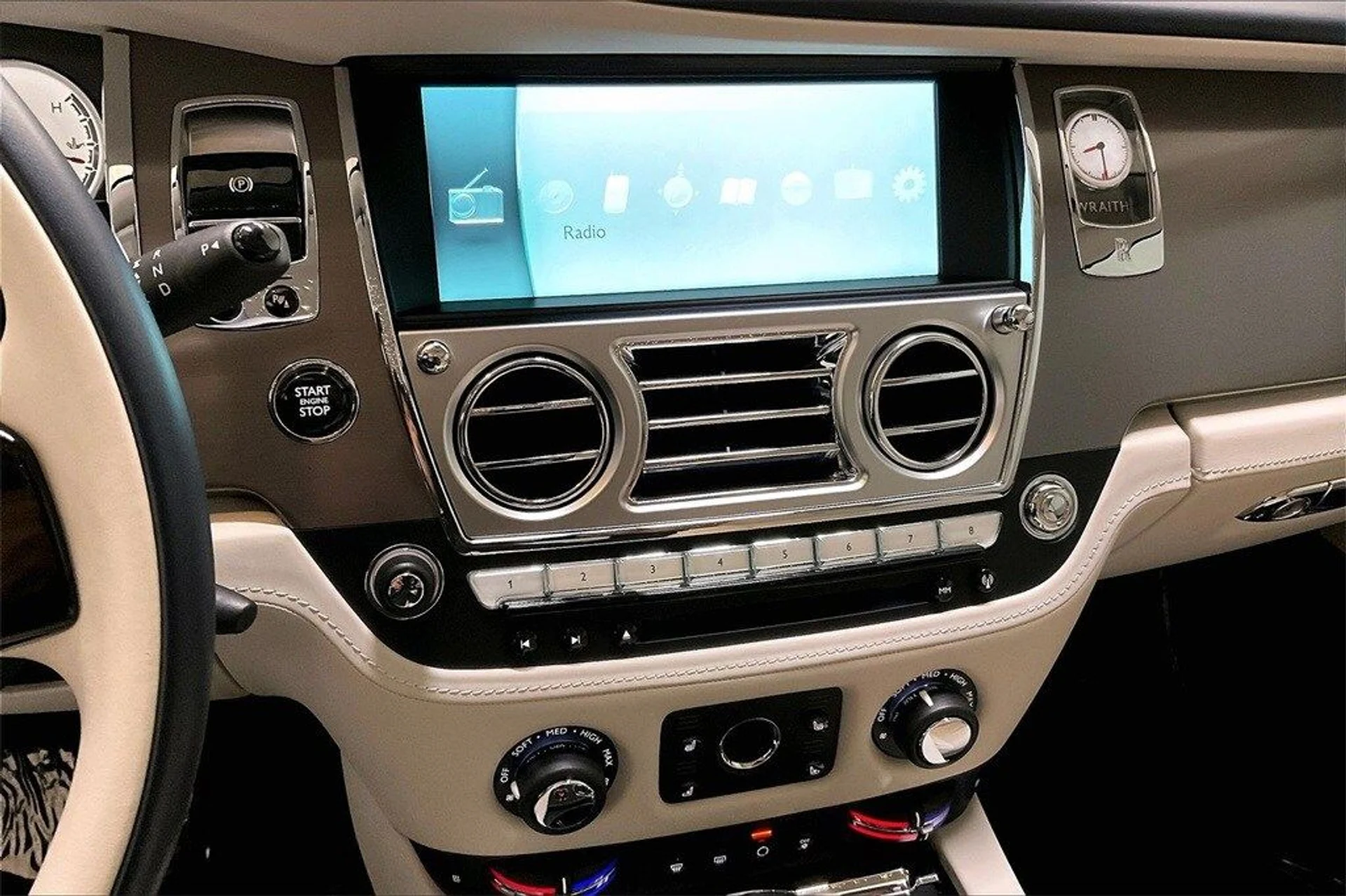 mph010_2839549582_bff56439b5be6b44235c46b3b884f8d0x_04a98ce07e