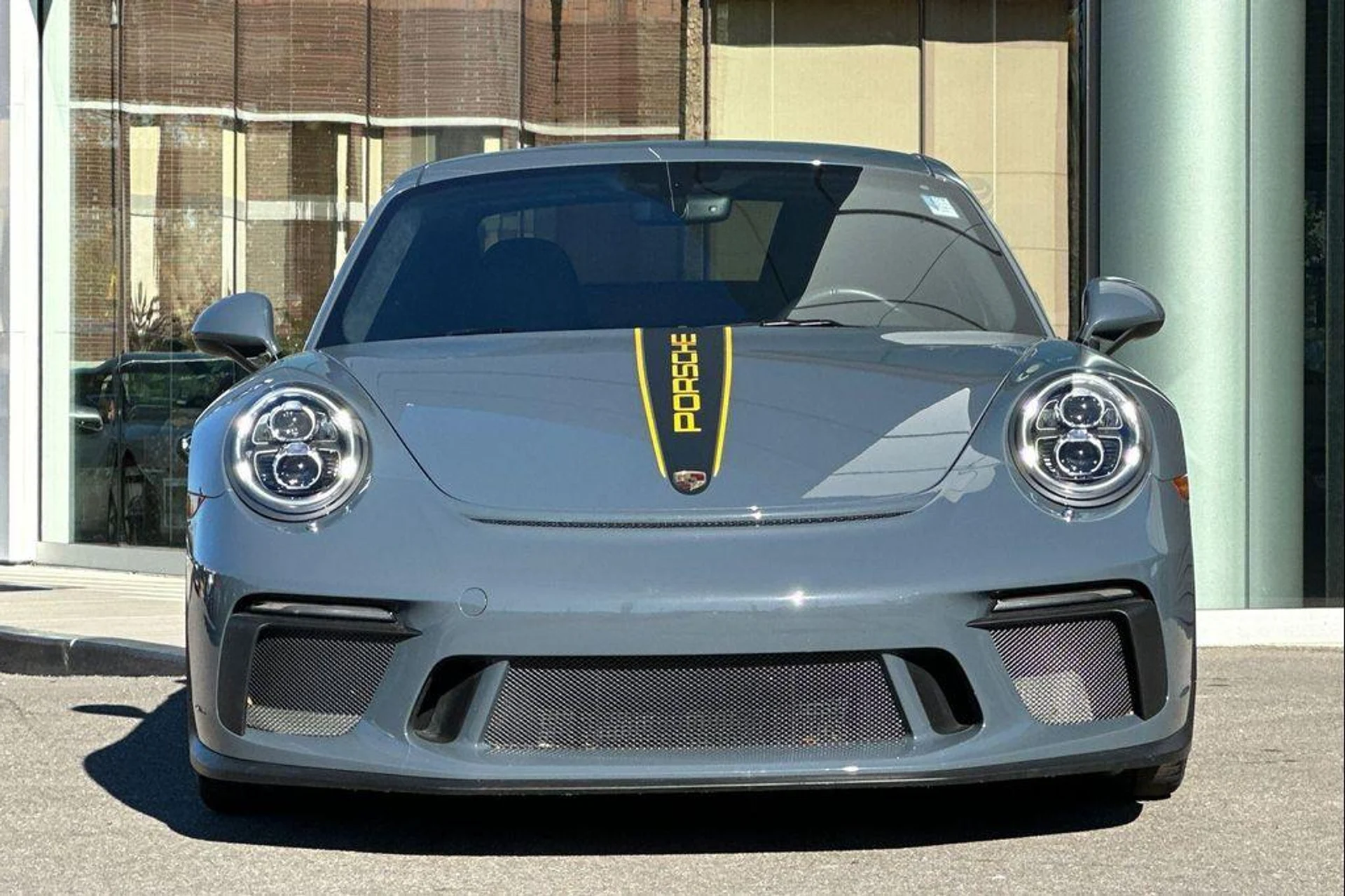 mph010_2841057583_yifjz_Tg_M_Shz0e_Rrxq5r_Tn_Eq_Zmj4_6a8557b90e