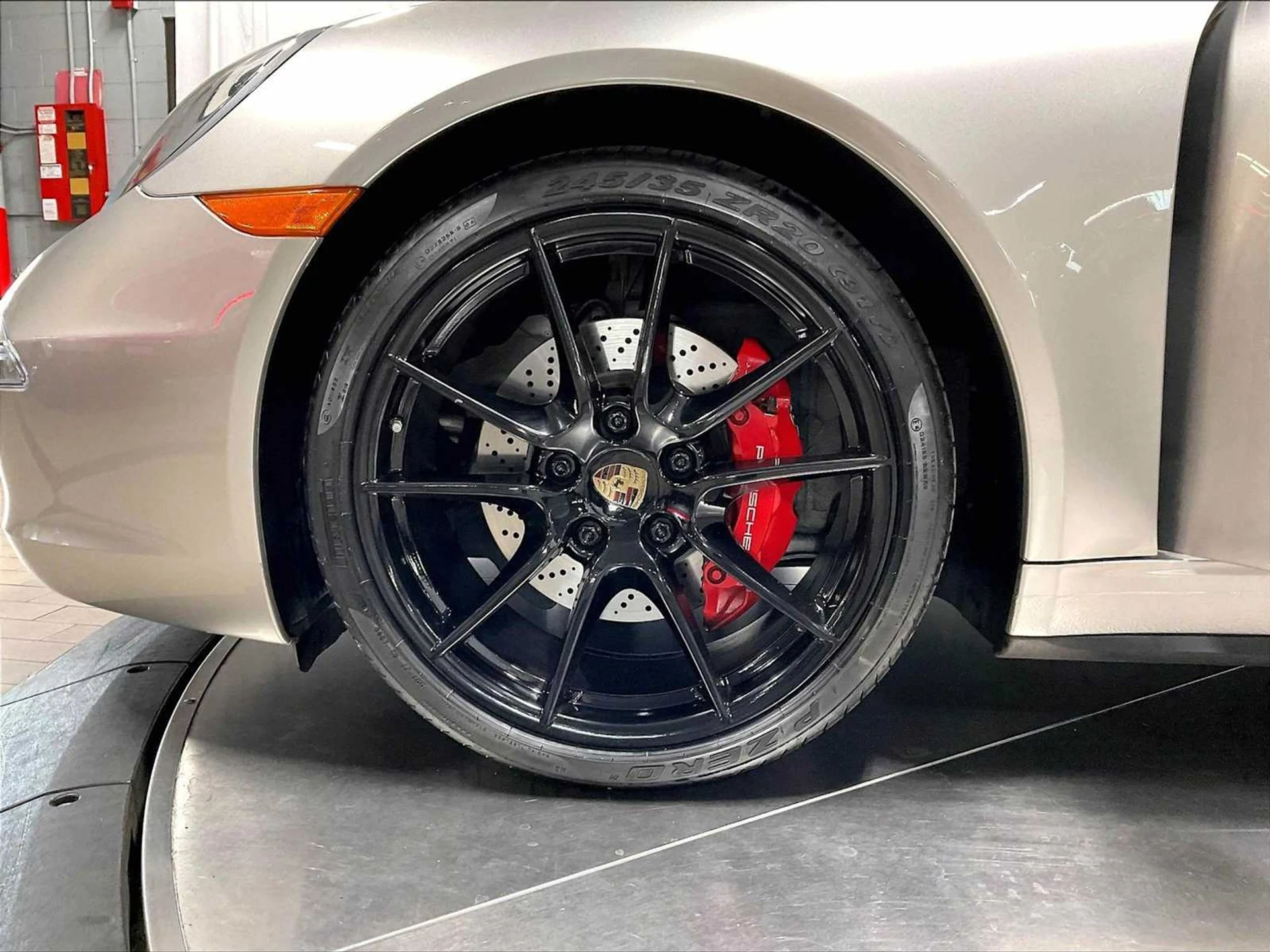 mph010_2844447275_6a8301316ec96ccef8596f65bc46101fx_2c82bf358a