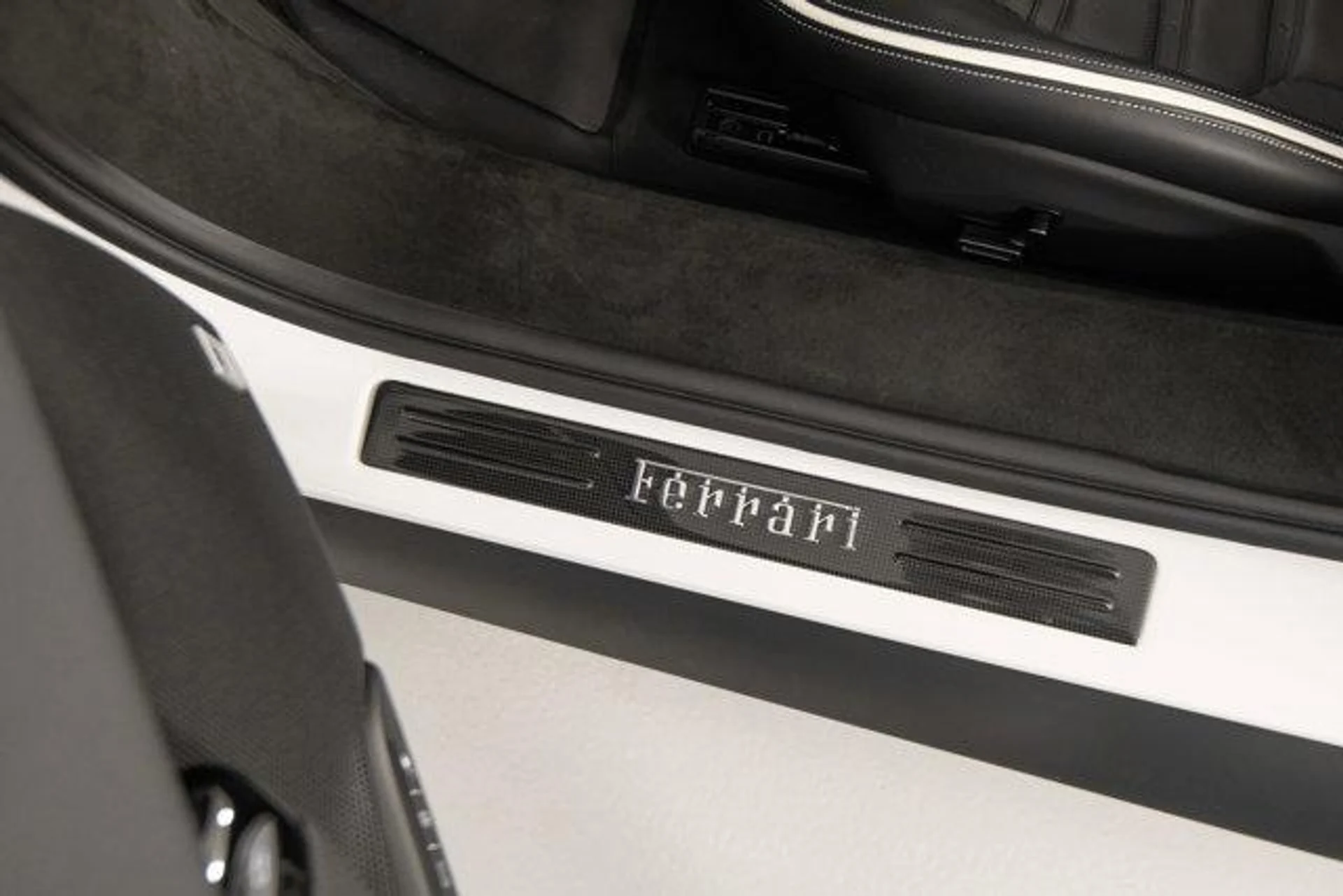 mph010_2847283857_49qh_OY_0oru_Vs_LS_Zf1_C4y_Sljf_SRQ_0b56696c5b