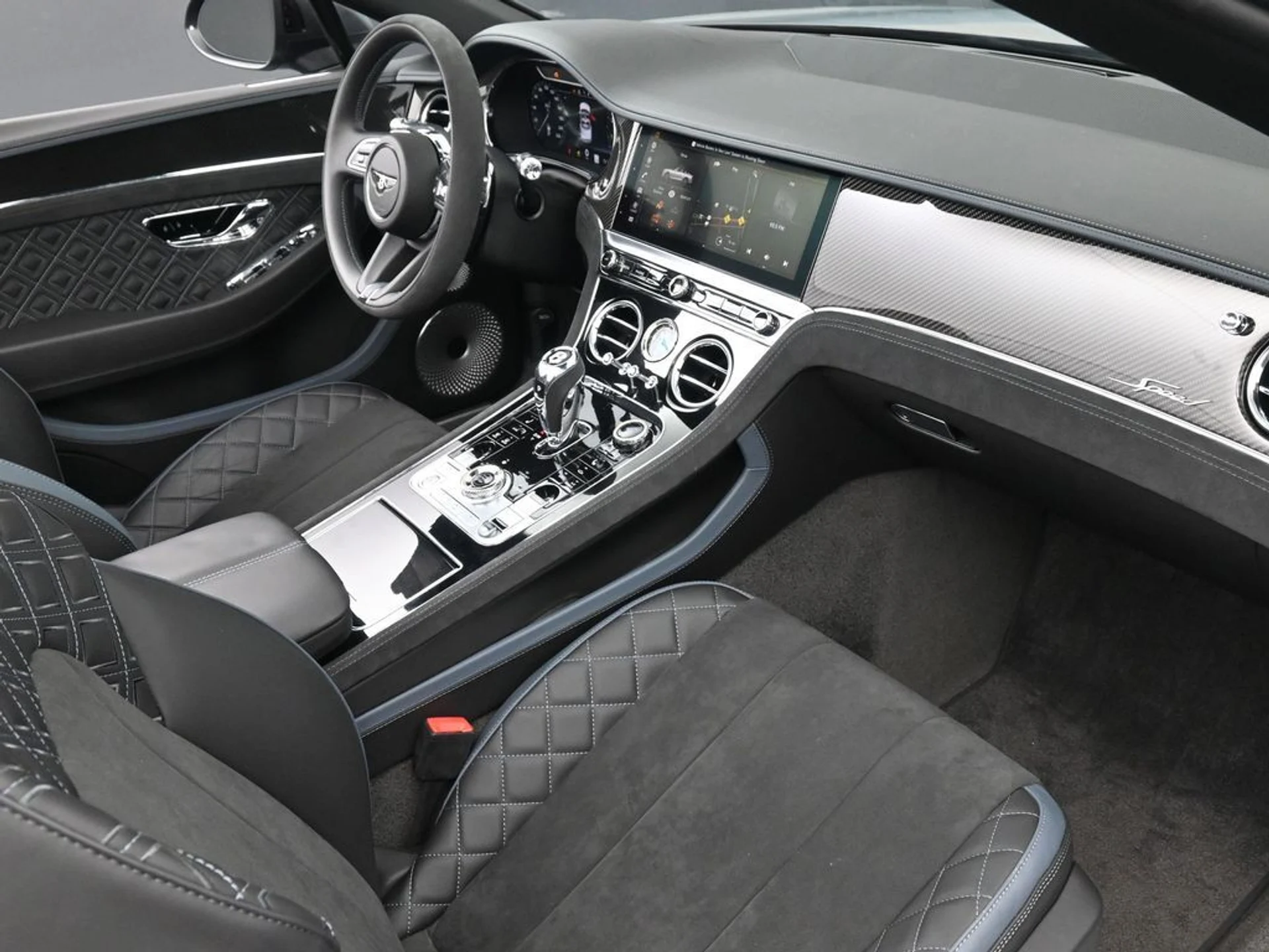 mph010_2854356091_5689fa14010f6a4ea5dd8ee9a072ad7cx_adfd6d3159