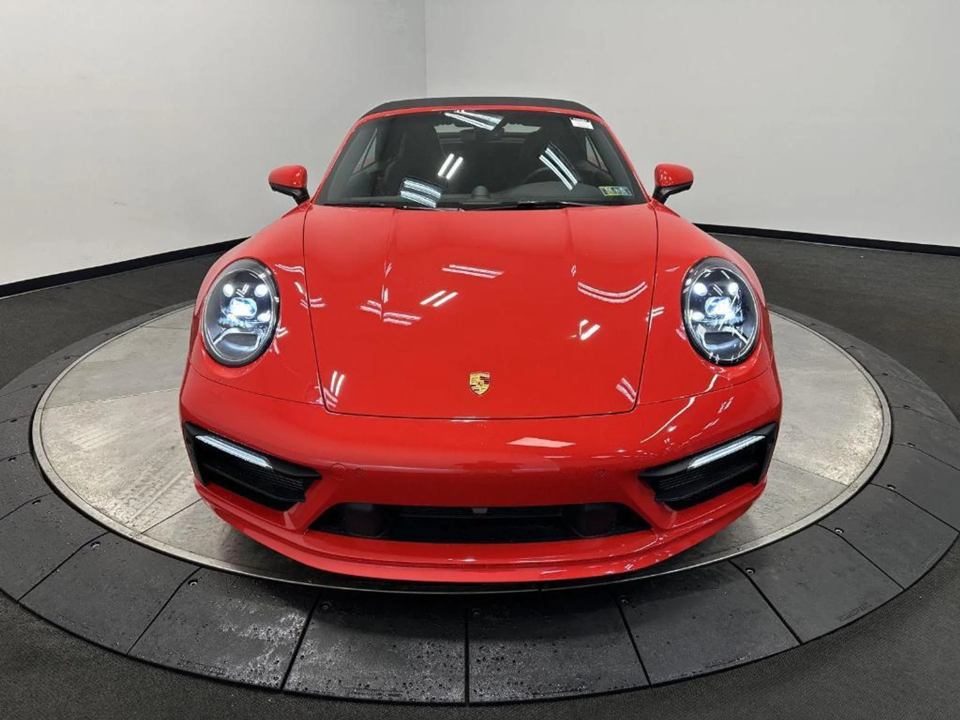 mph010_2859314619_jls_JEB_C_Pv9y19_O04_Lx_O_Ctk_Lo_39e5f65e24