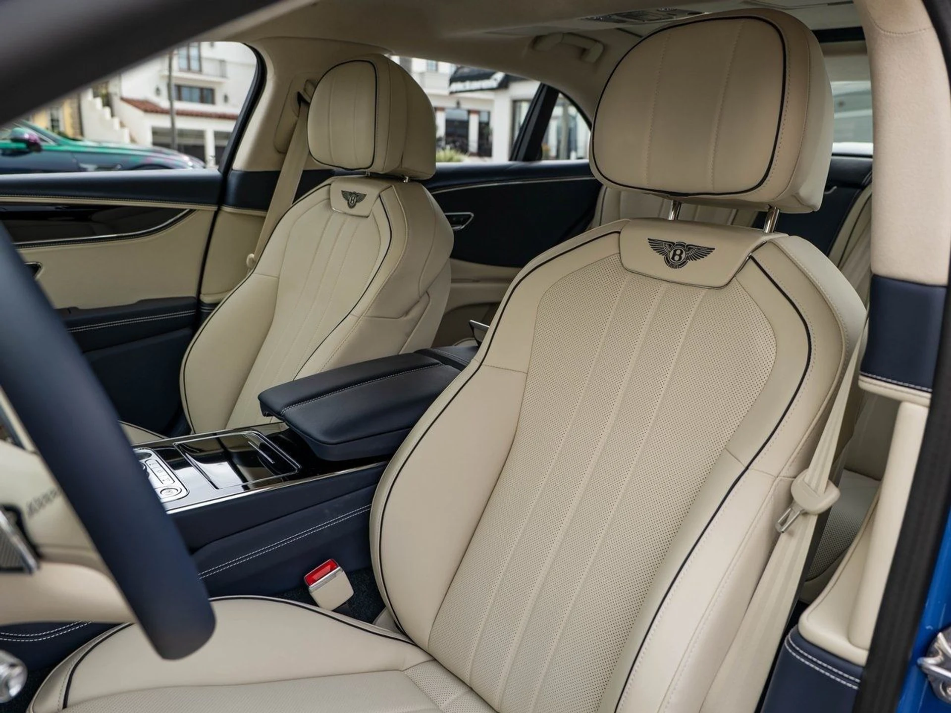 mph010_2865870058_c708c5cd64139024aec0876610bc41e3x_fdc1b28aa8