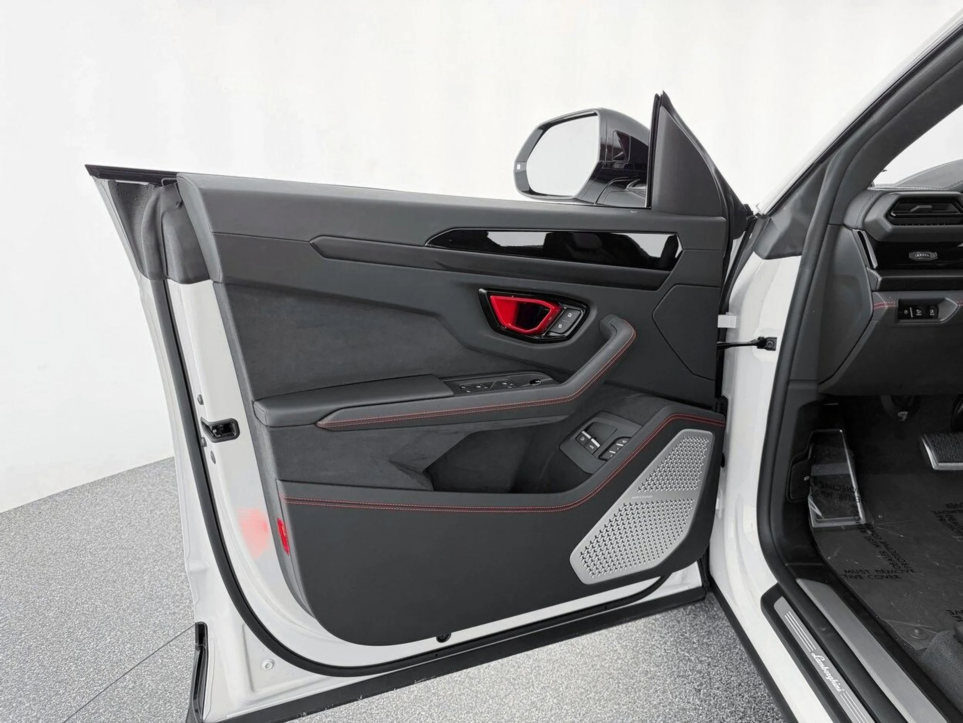 mph010_286887947_cc3d085aabb8fbd615a084bccab20faex_e05886fbfe