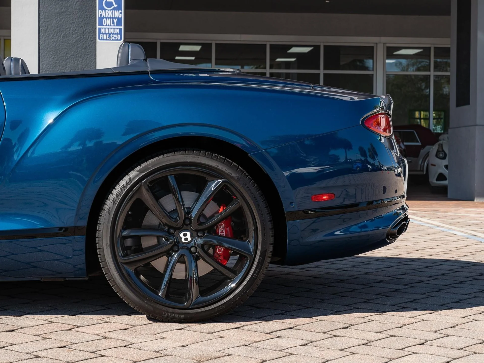 mph010_2872246014_Used_2022_Bentley_Continental_GT_V8_1764021957_db44693771