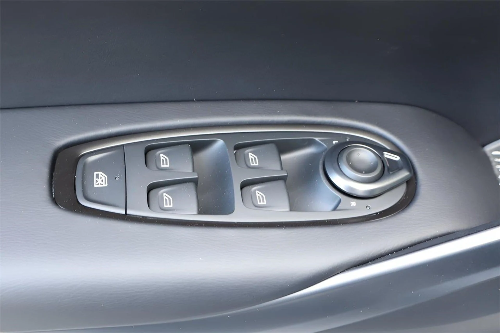 mph010_2874038529_11_4502d73dff