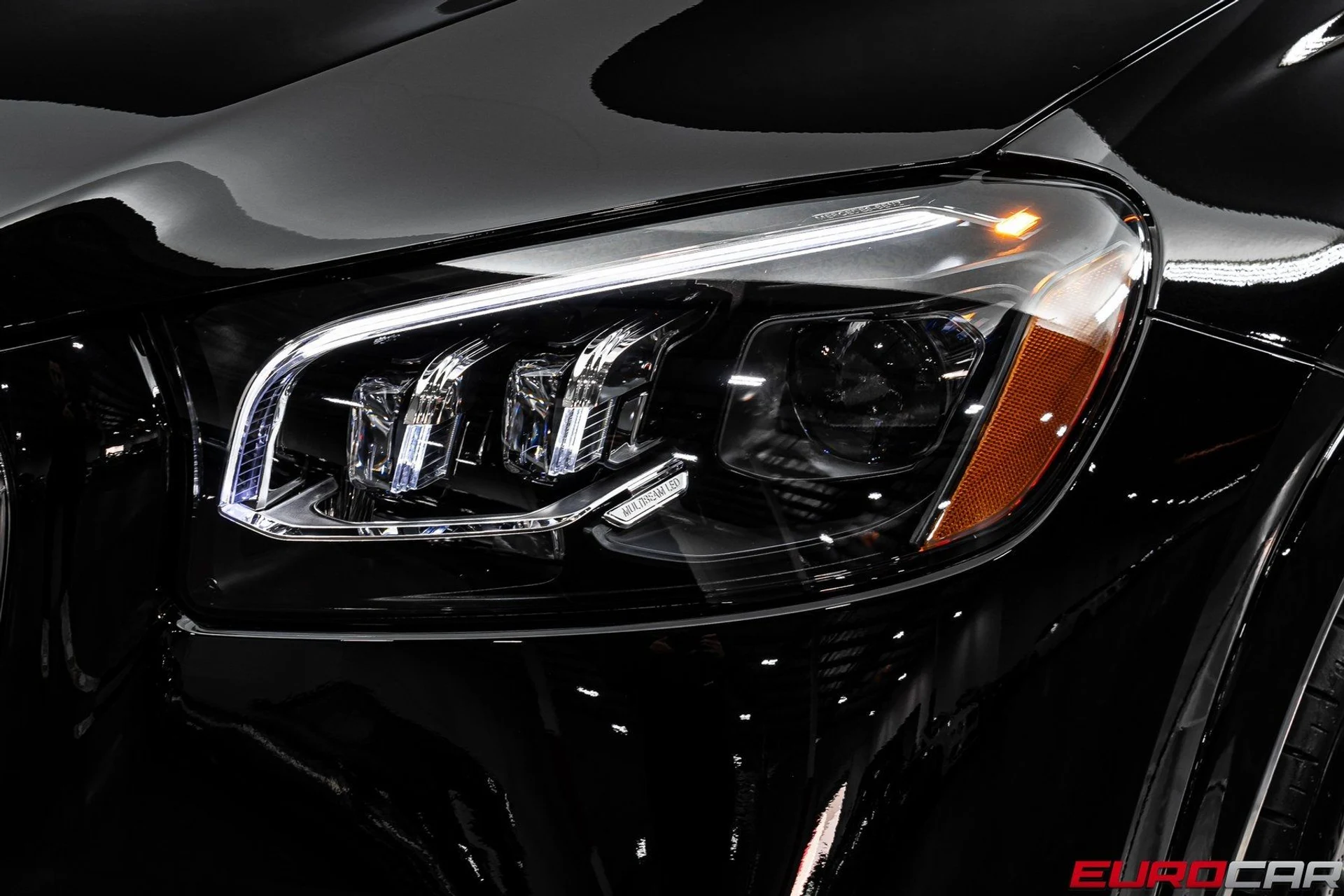 mph010_2874534396_image_11_31348f3e54