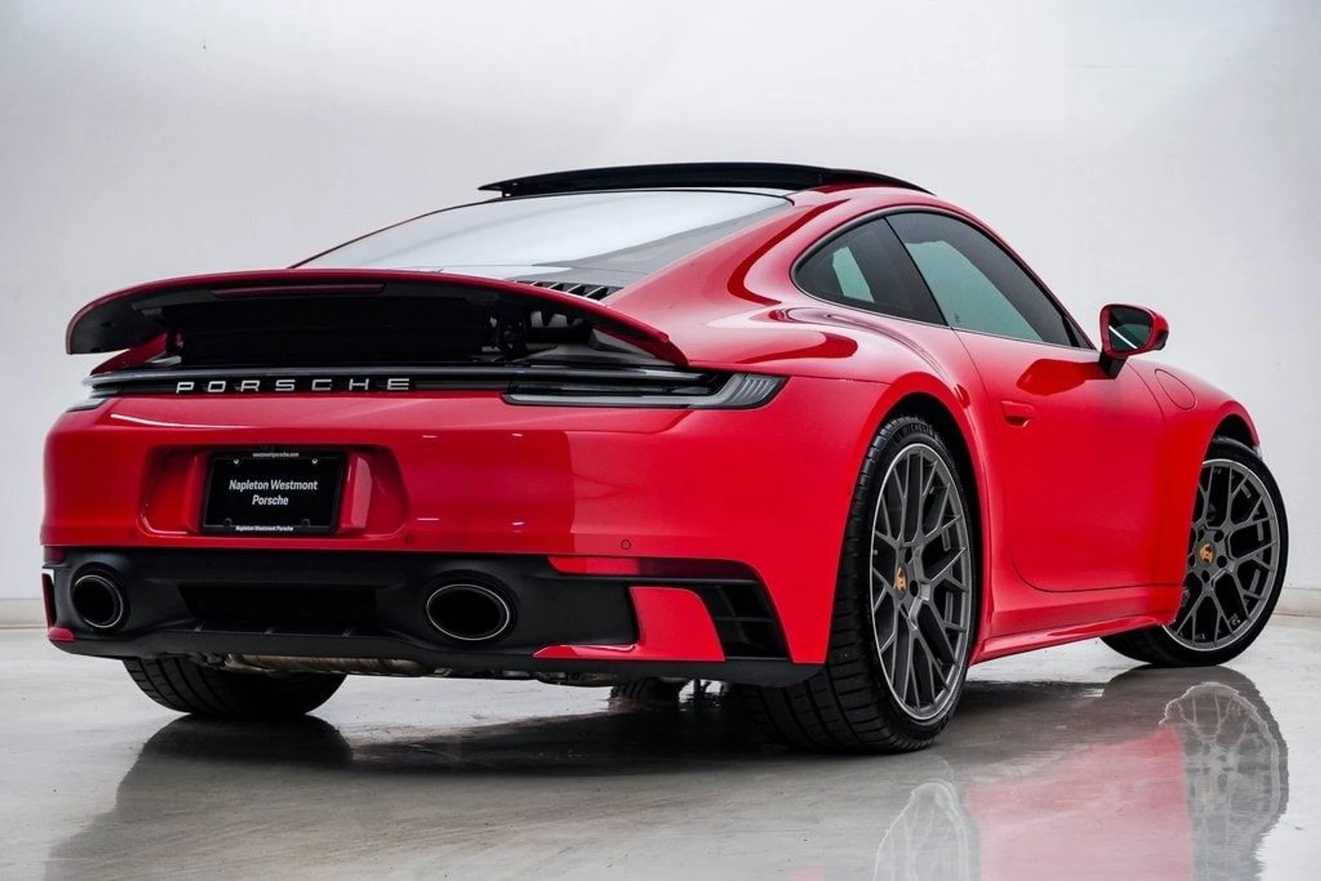 mph010_2875131892_f92b2dd7f4a31f4d2817f71c1a699398x_5792ccaf3b