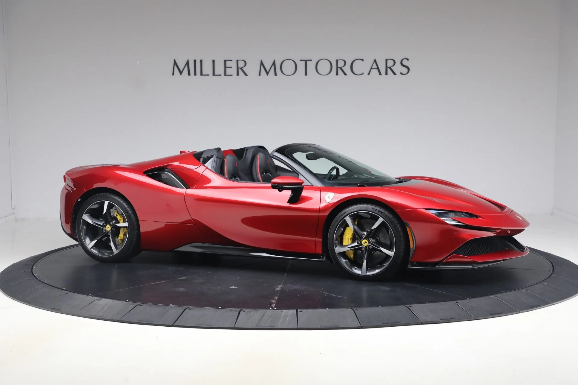 mph010_2879879690_Used_2024_Ferrari_SF_90_Spider_1789161523_2bc488fd6d