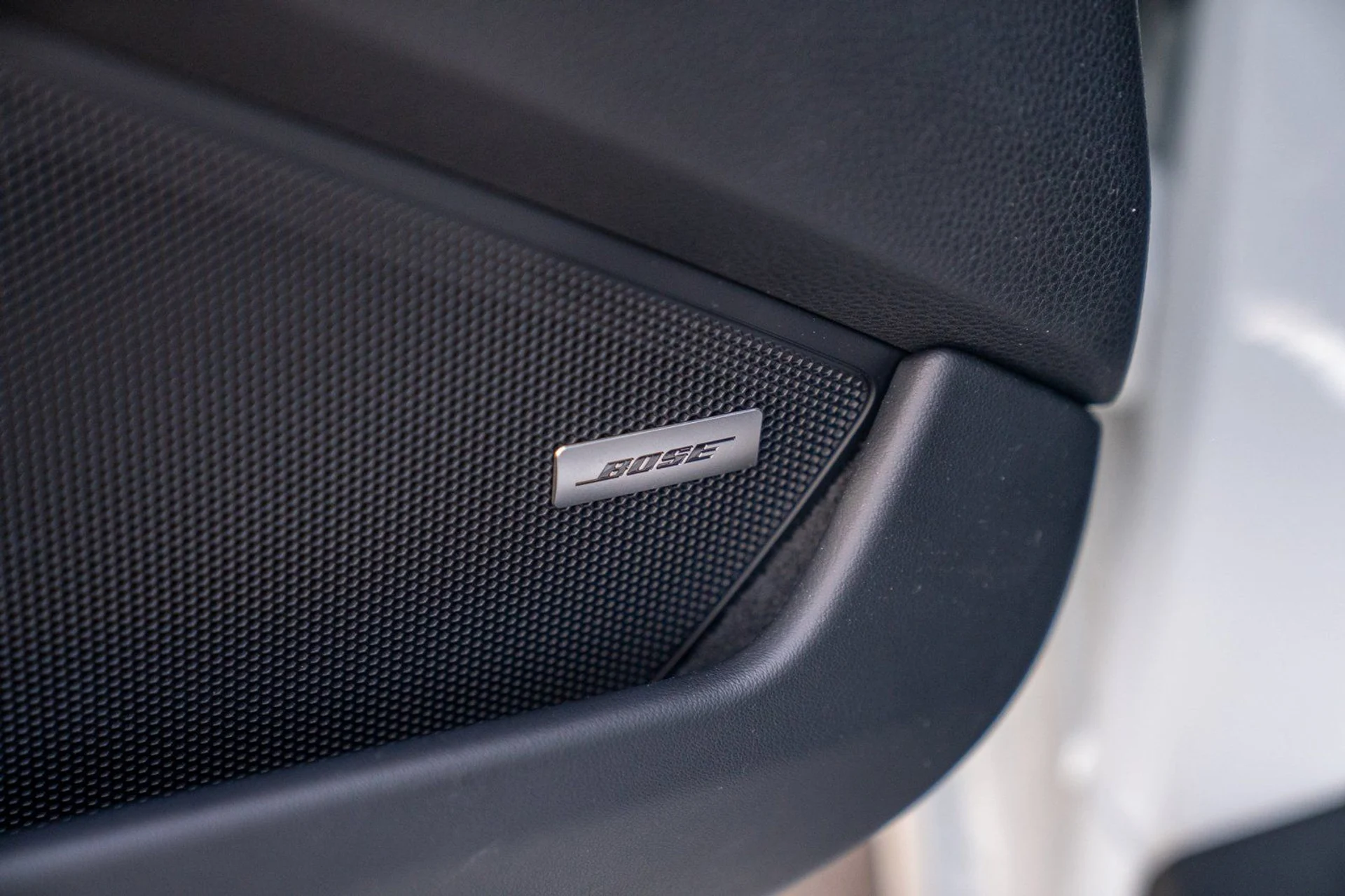 mph010_2880733512_79c880265febb44d5c0b0437c24c3831x_be82c8415c