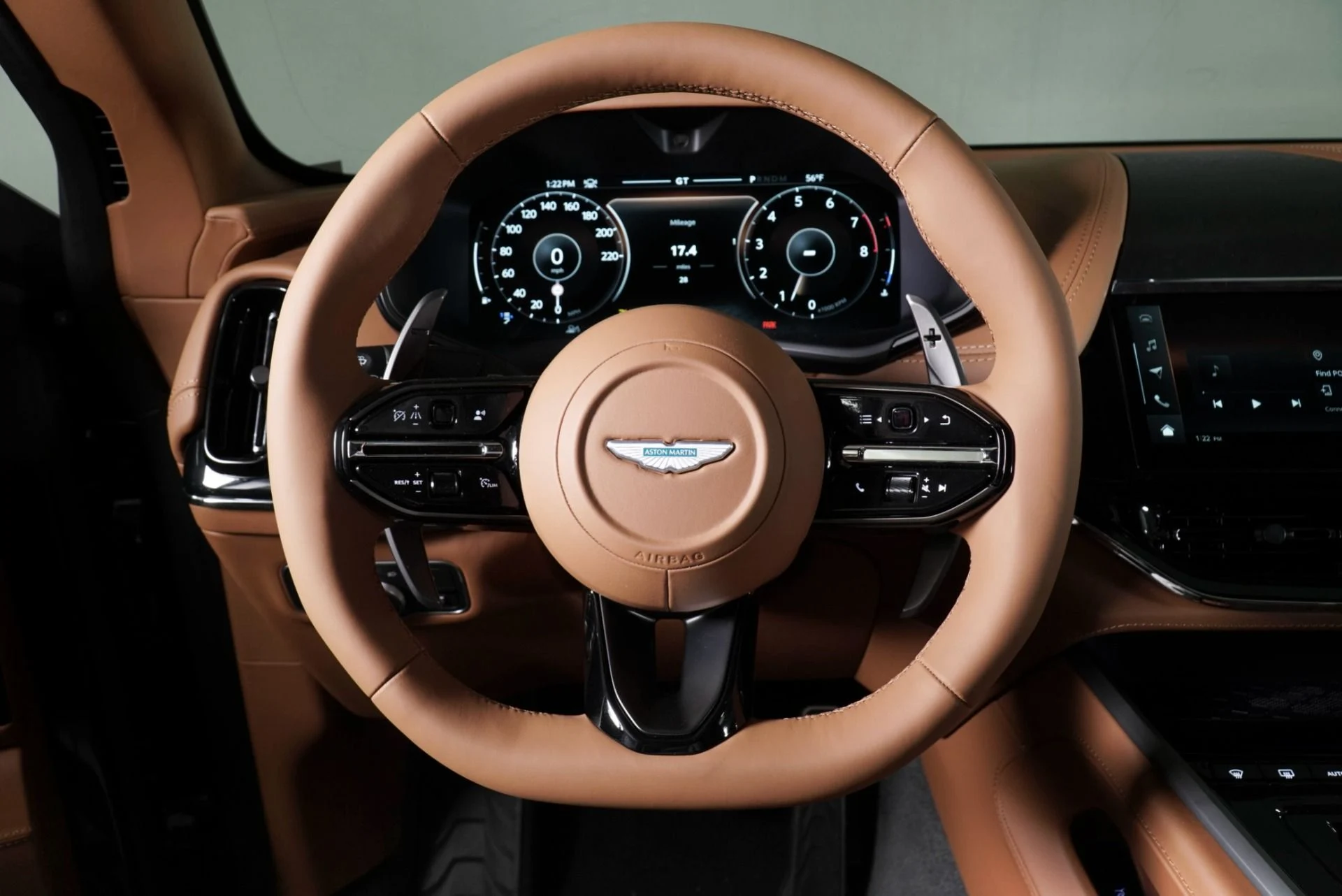 mph010_2882338929_New_2026_Aston_Martin_DBX_707_1769300415_d6018dd256