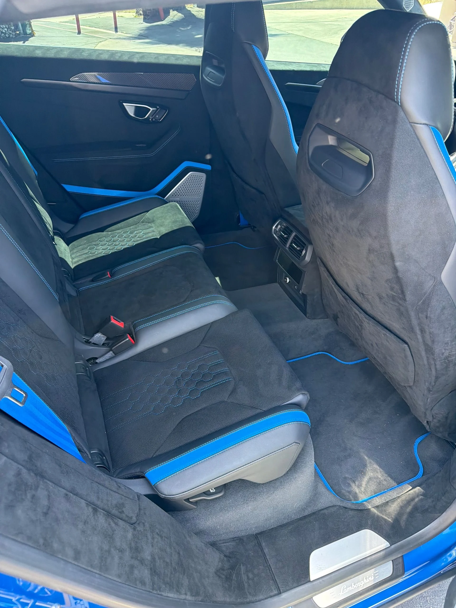 mph010_2882501838_Used_2024_Lamborghini_Urus_Performante_1778263286_b0cf5471d2
