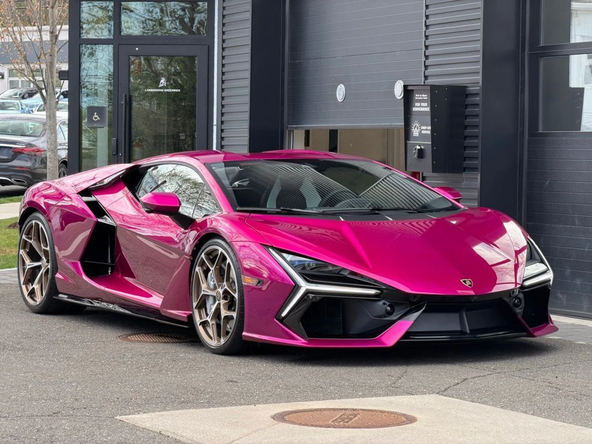 mph010_2891526673_a04c51cd0d1f4ed43bbd0fd452ed8c87x_bc362a0de1