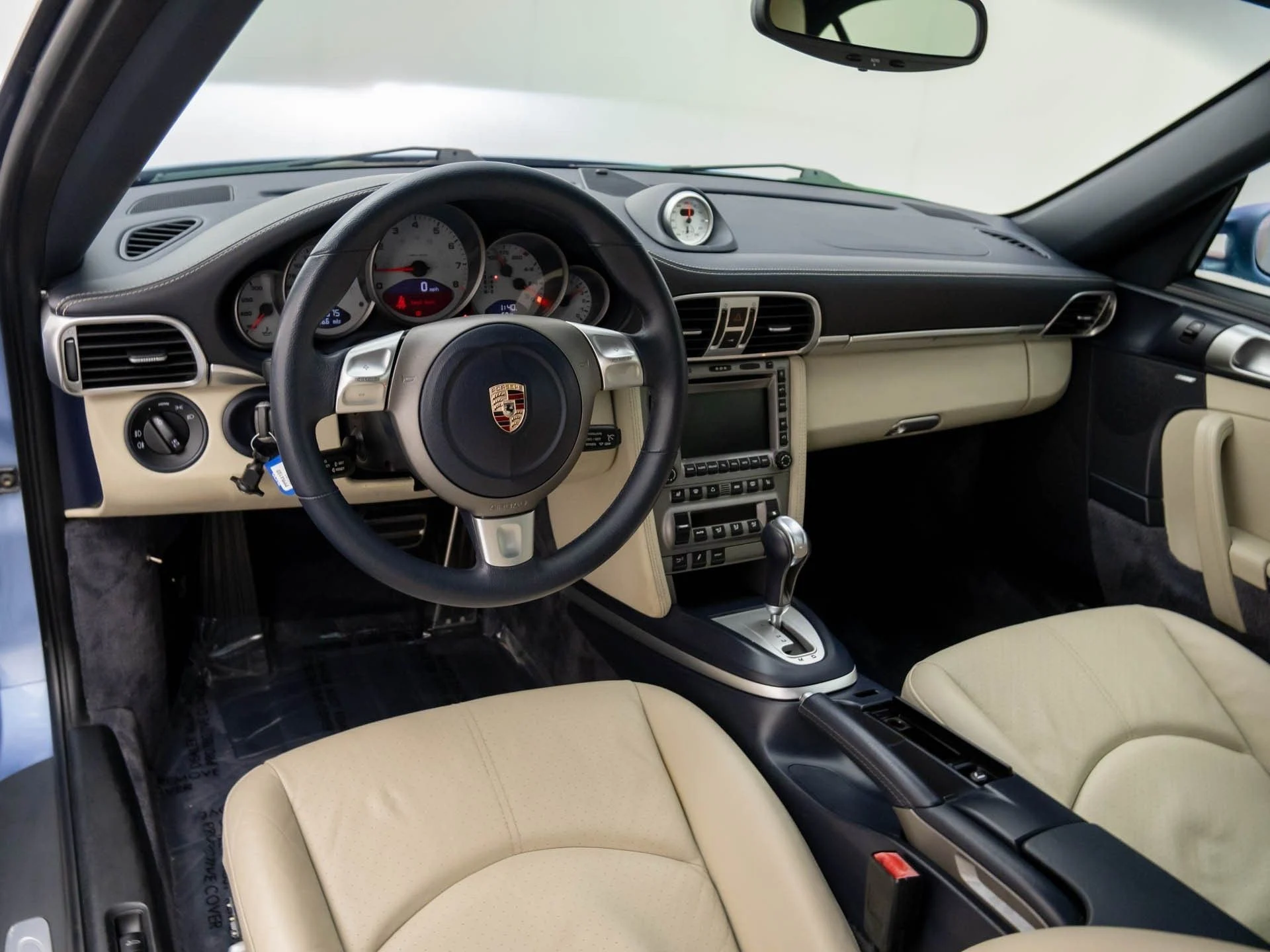 mph010_2893381503_54cba316374bd4f67b4d0ed9ac038d0ax_f6b1f98c4f