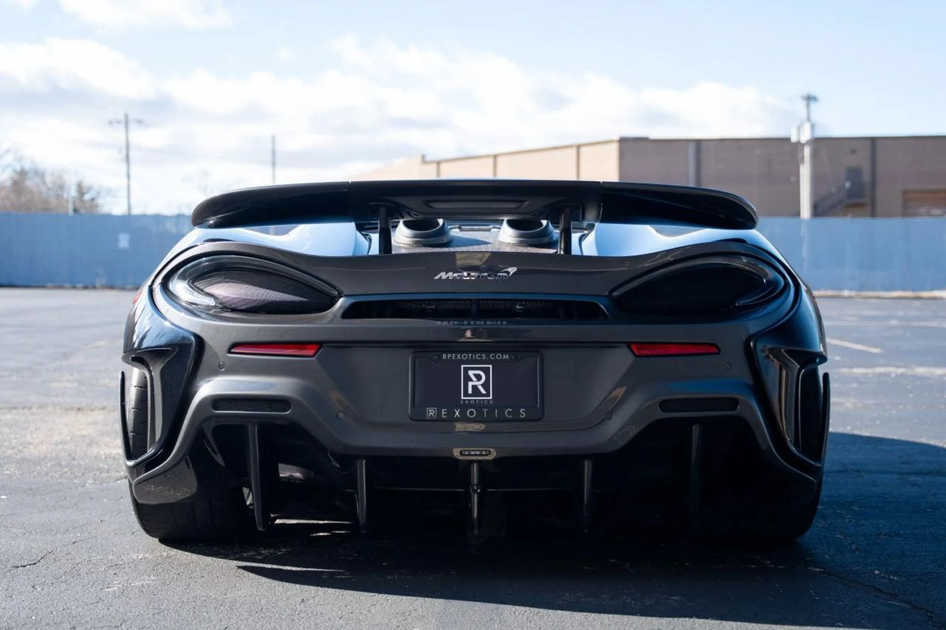 mph010_2899652655_ec75f14e81c42fa104f6bfdb08dfc806_e588e0e0cc