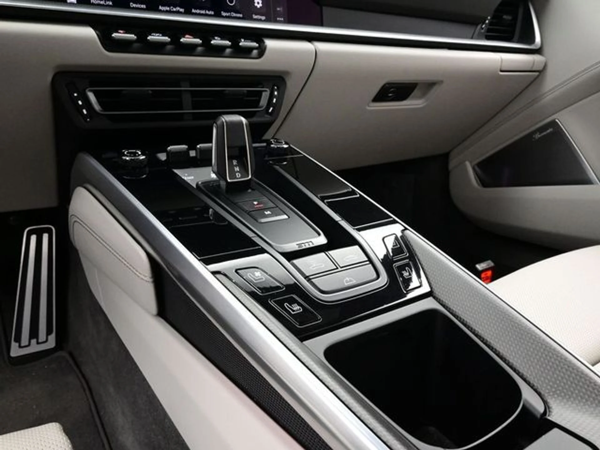 mph010_2906961439_1f82efb2e1bb92bbd6f0d0974166be89x_2d0121e915