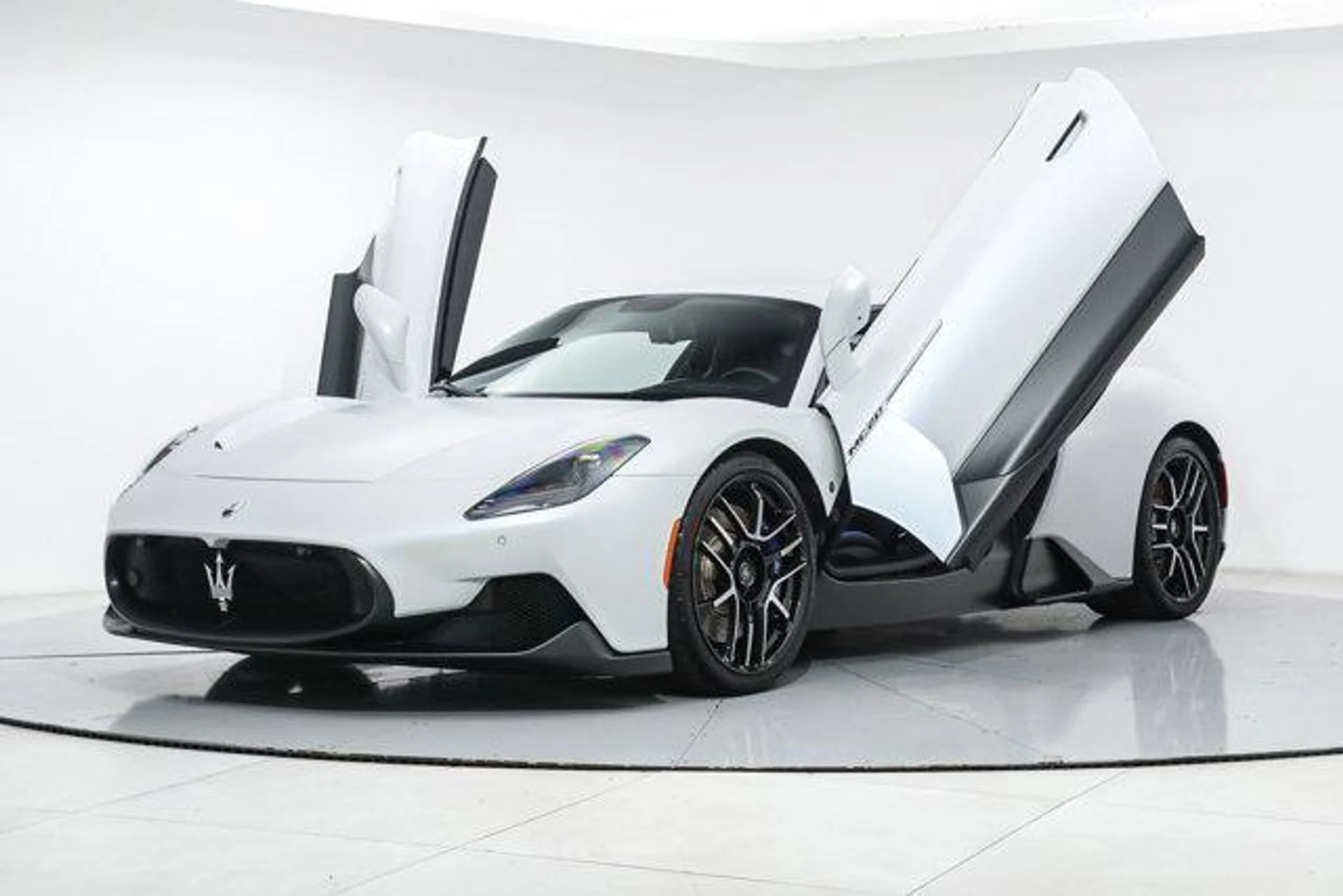 mph010_2911722151_ll_M6utbfq_Ue_G_Pc_VHX_6f_F_Iyto8r_M_e7e98d954b