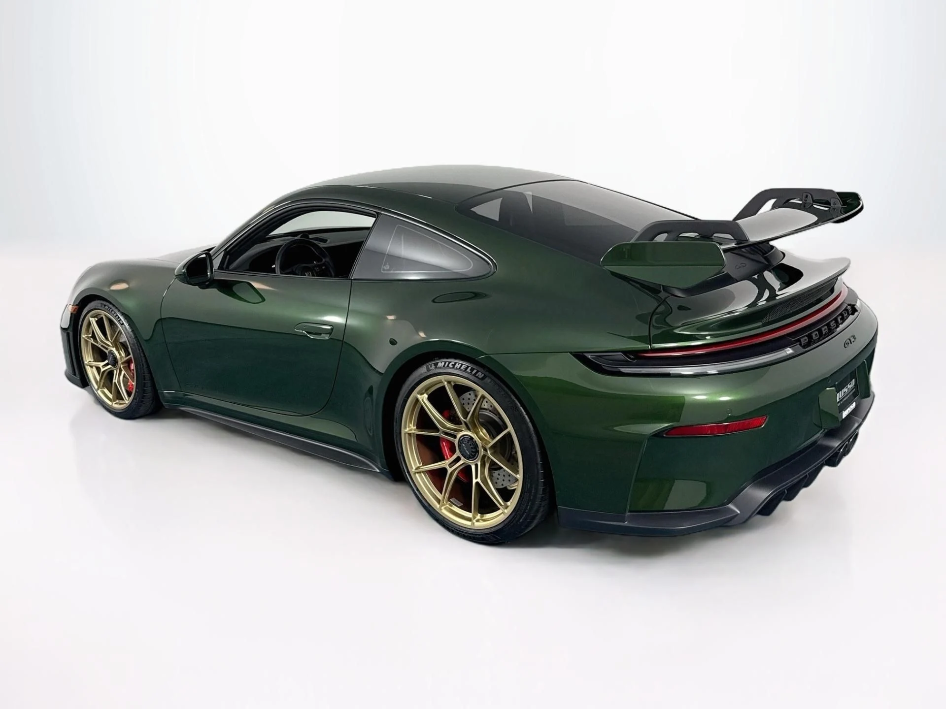 mph010_2917543413_Used_2026_Porsche_911_GT_3_1786481336_caeb348a36