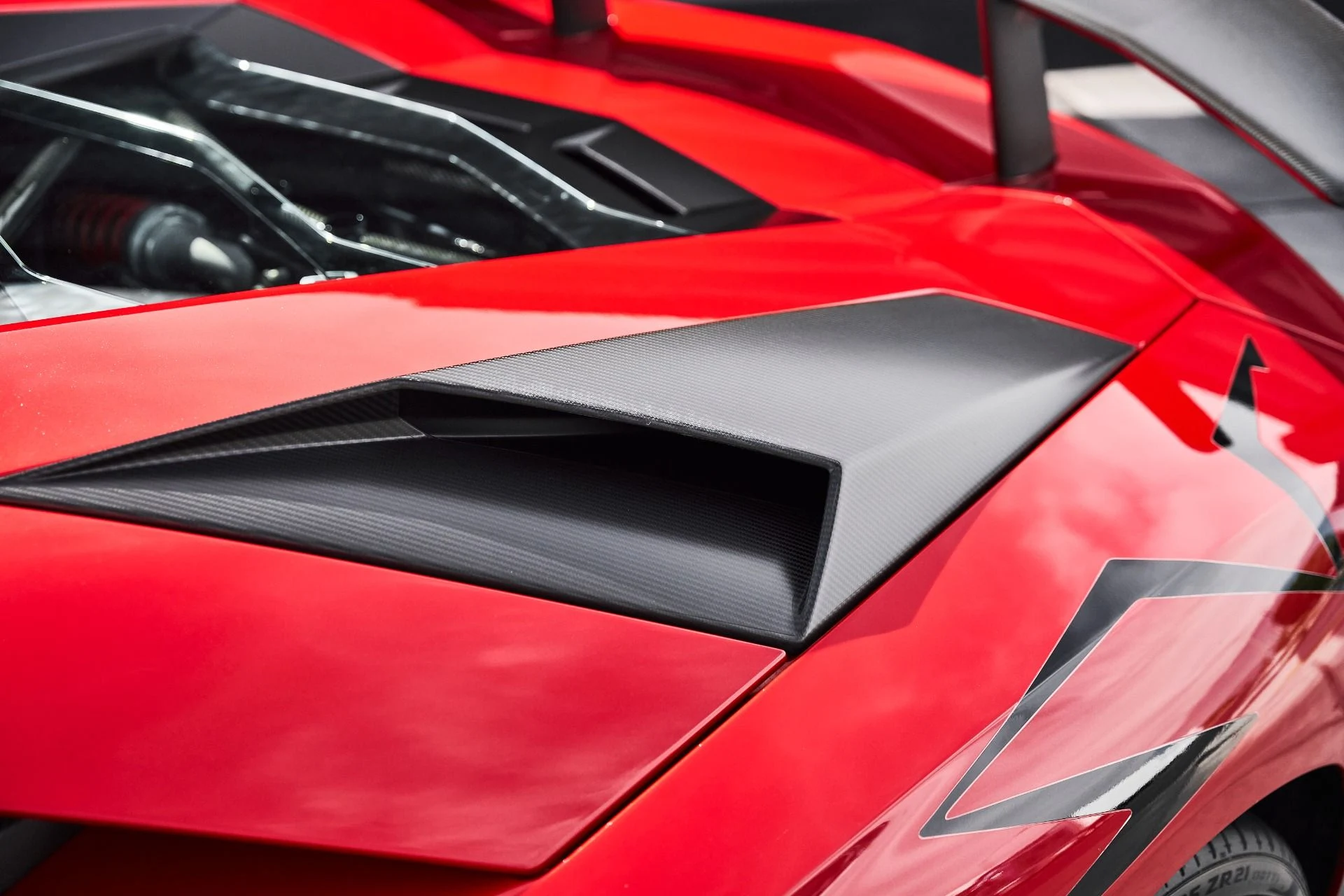 mph010_2918368077_Used_2016_Lamborghini_Aventador_LP_750_4_Super_Veloce_1778088356_dbb4217987