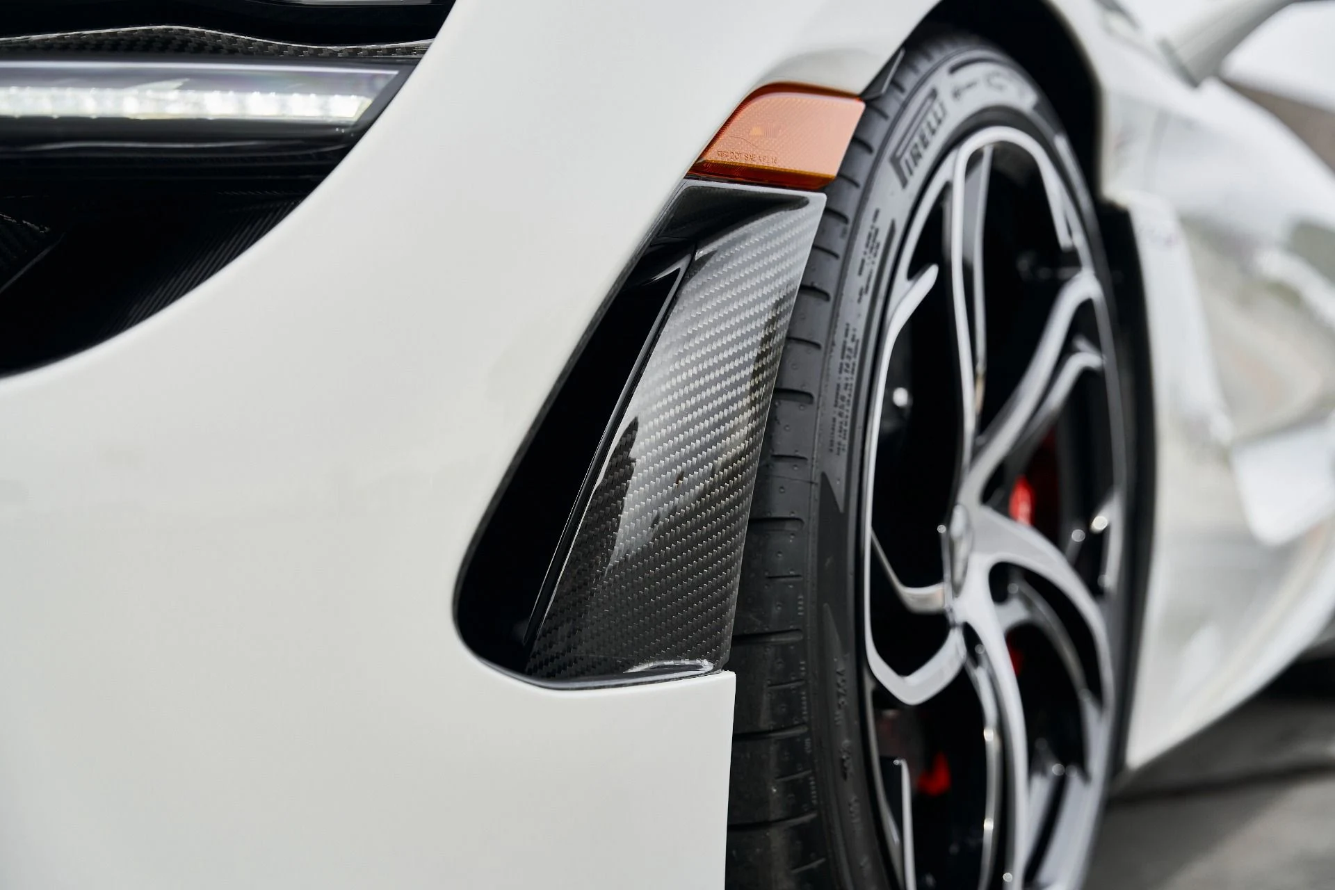 mph010_2926818524_Used_2024_Mc_Laren_750_S_1769048275_db3cc93bb9