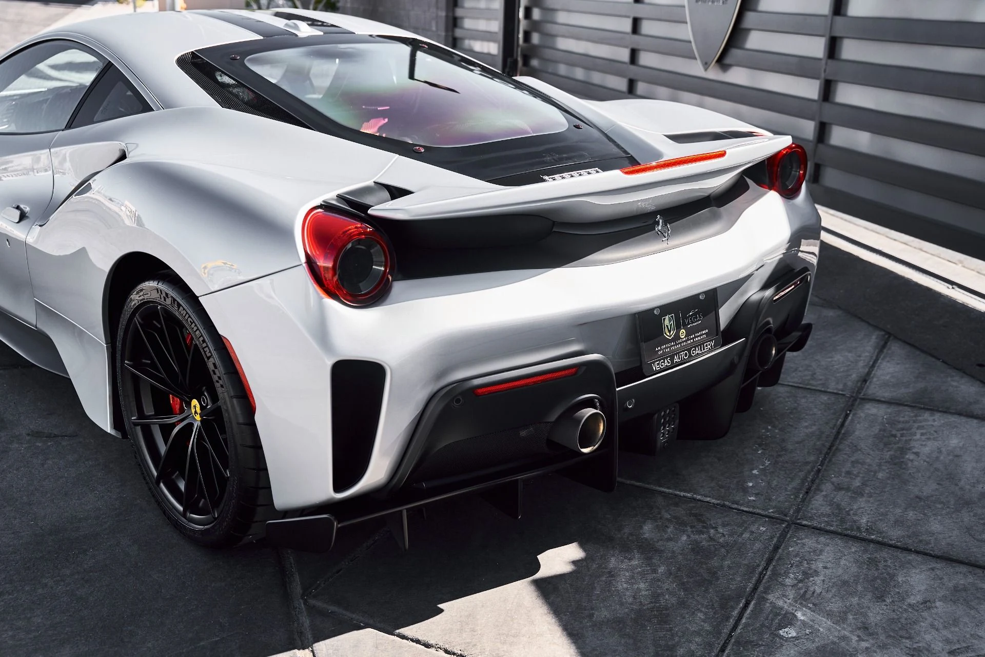 mph010_292718697_Used_2020_Ferrari_488_Pista_Base_1780421205_cbeff19e2d