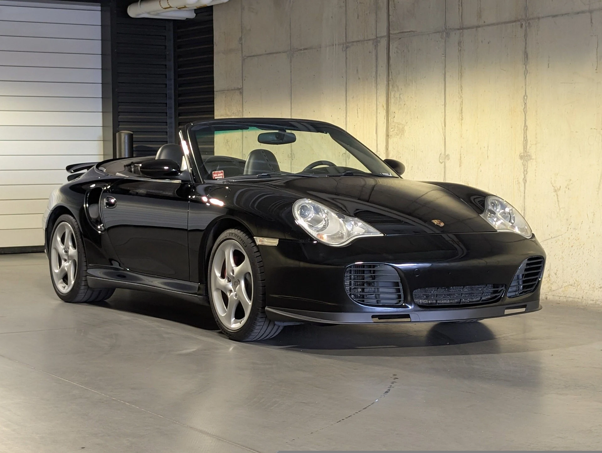 mph010_2928742474_3429bd3315c23b6042fe760ebf921a27x_0a9ce0980d