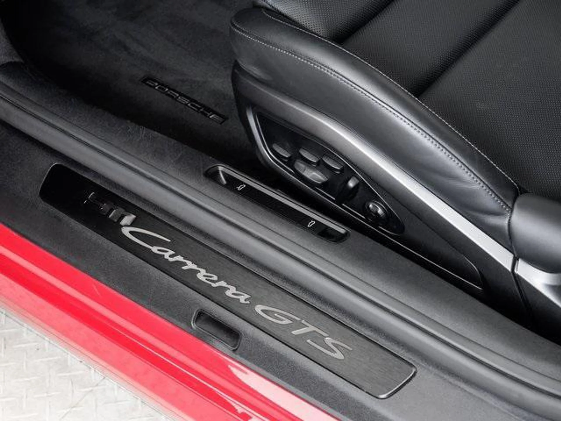 mph010_2928951231_Wb_Yg_Ewt_ZS_Abf_I2d1_Ru5c_Yw_Wc_Wd_U_3d918636b5